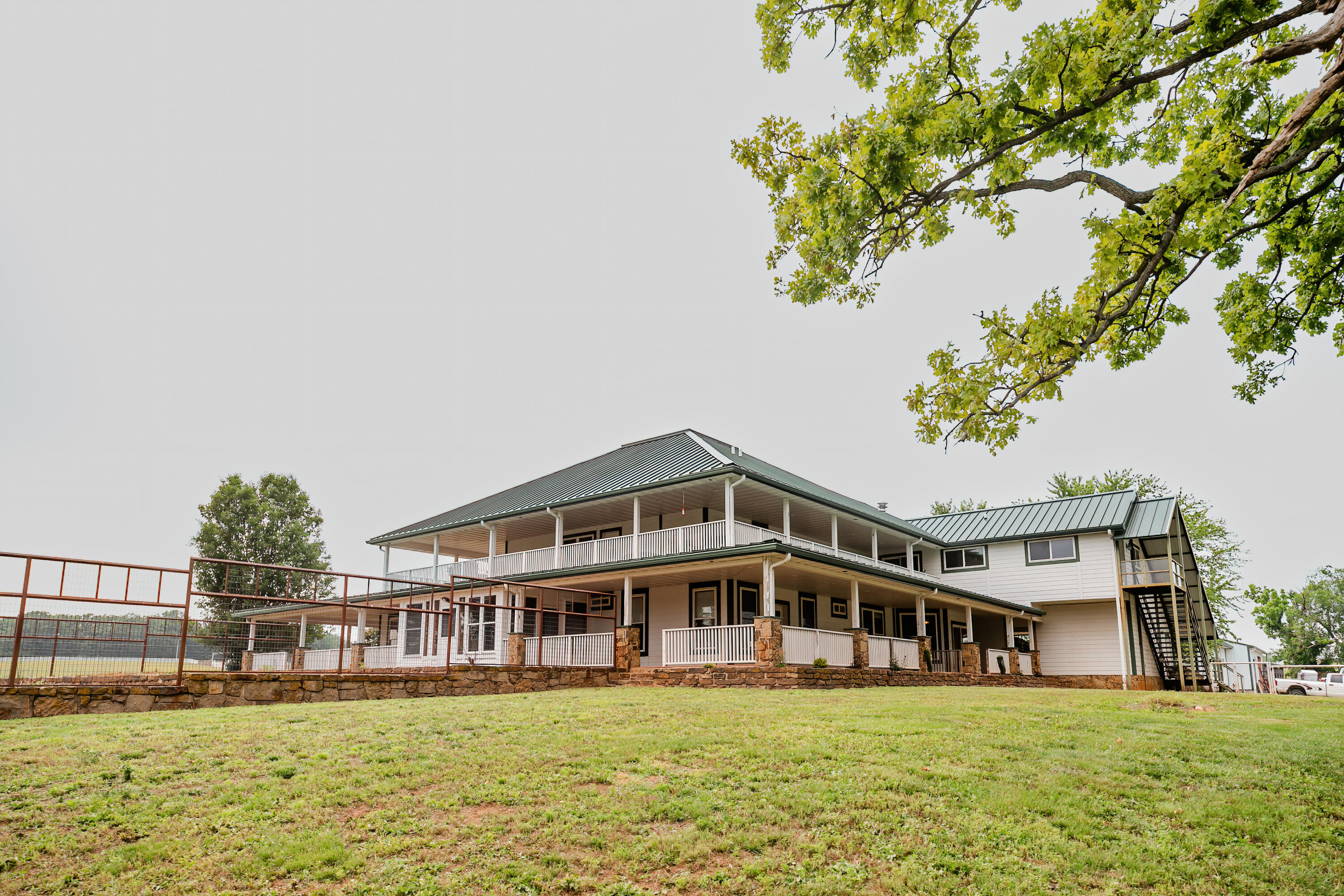352 State Highway 245 Property Photo 9