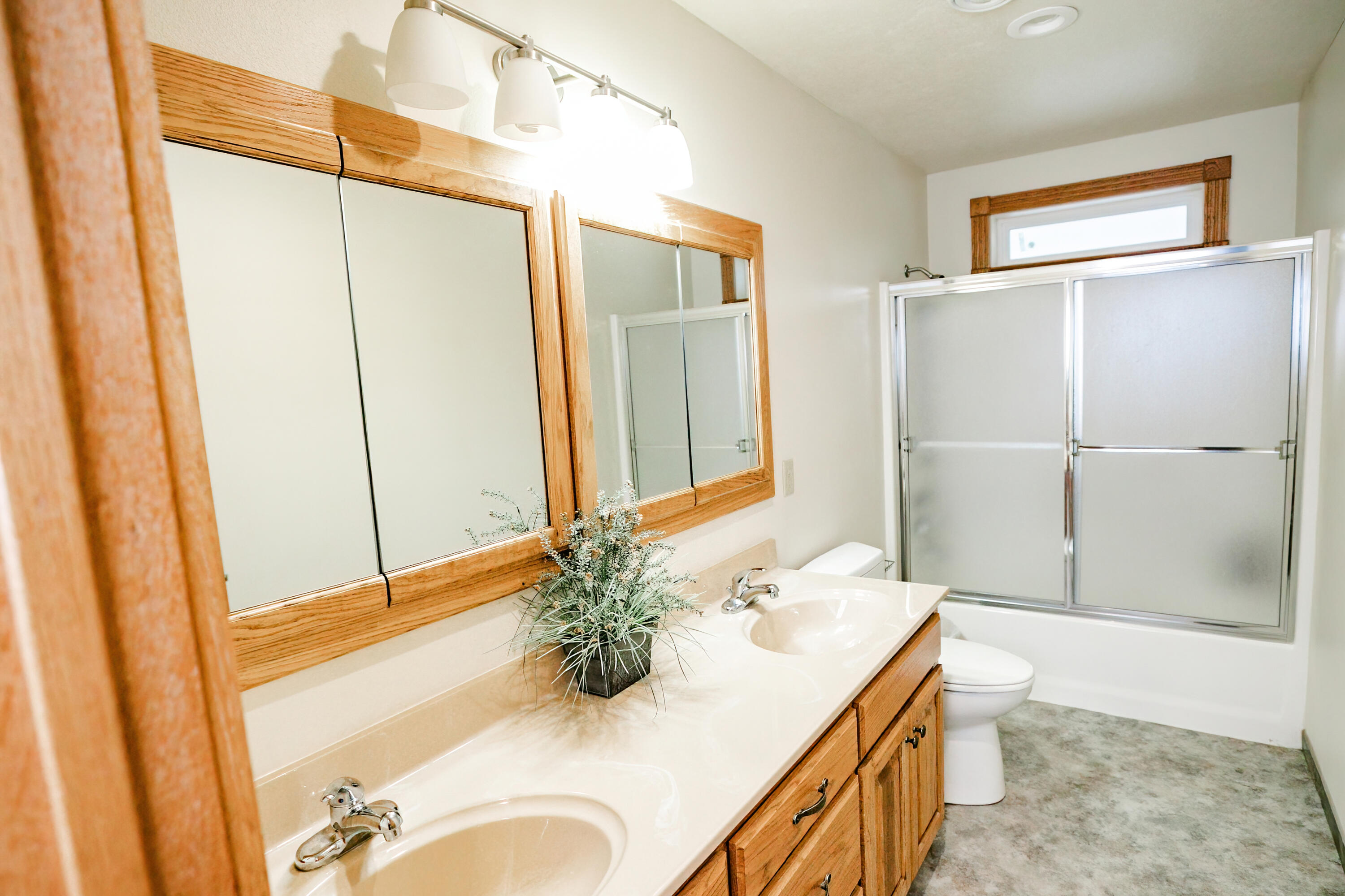 352 State Highway 245 Property Photo 55