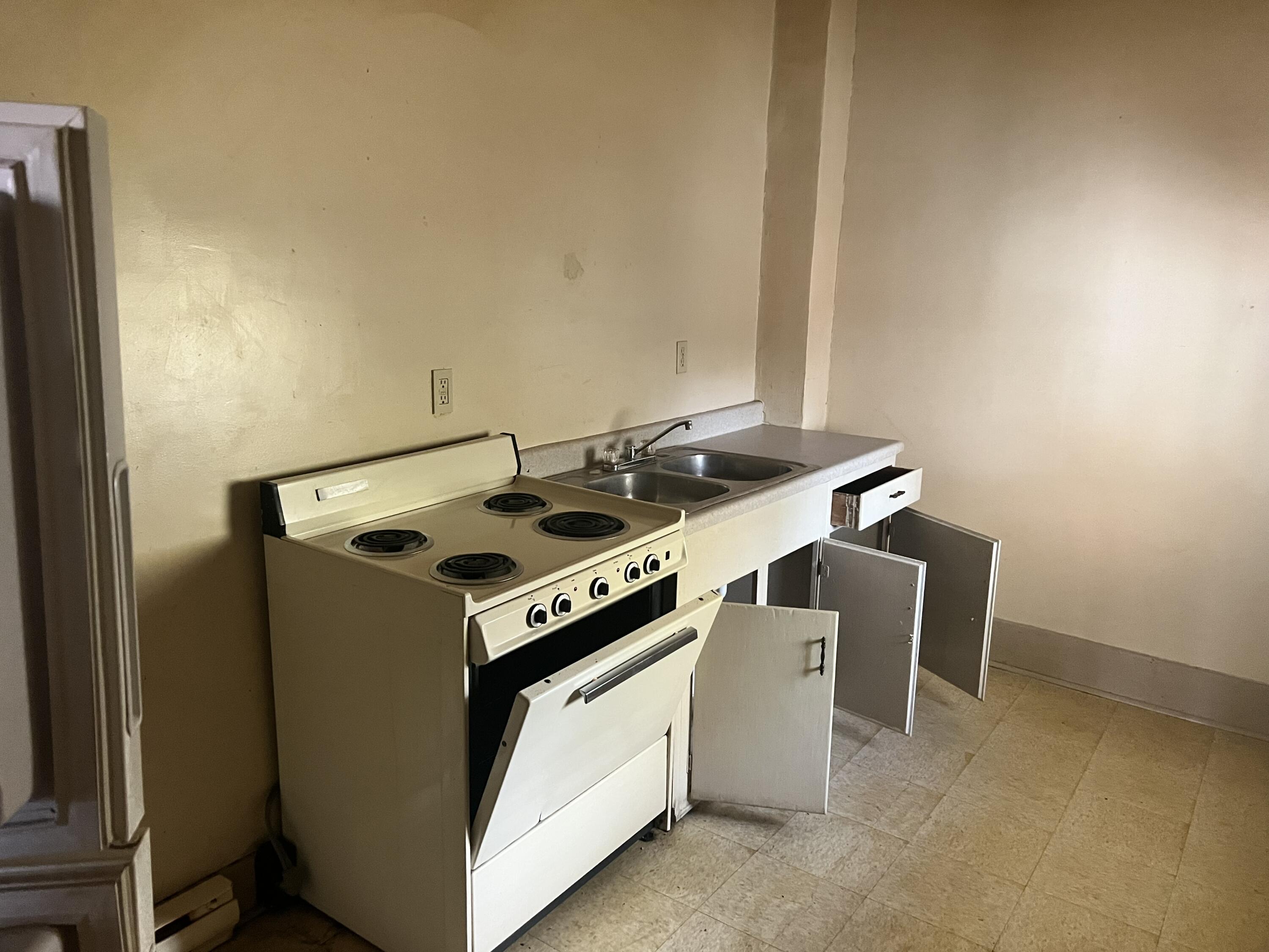 203 Aid Avenue Property Photo 10
