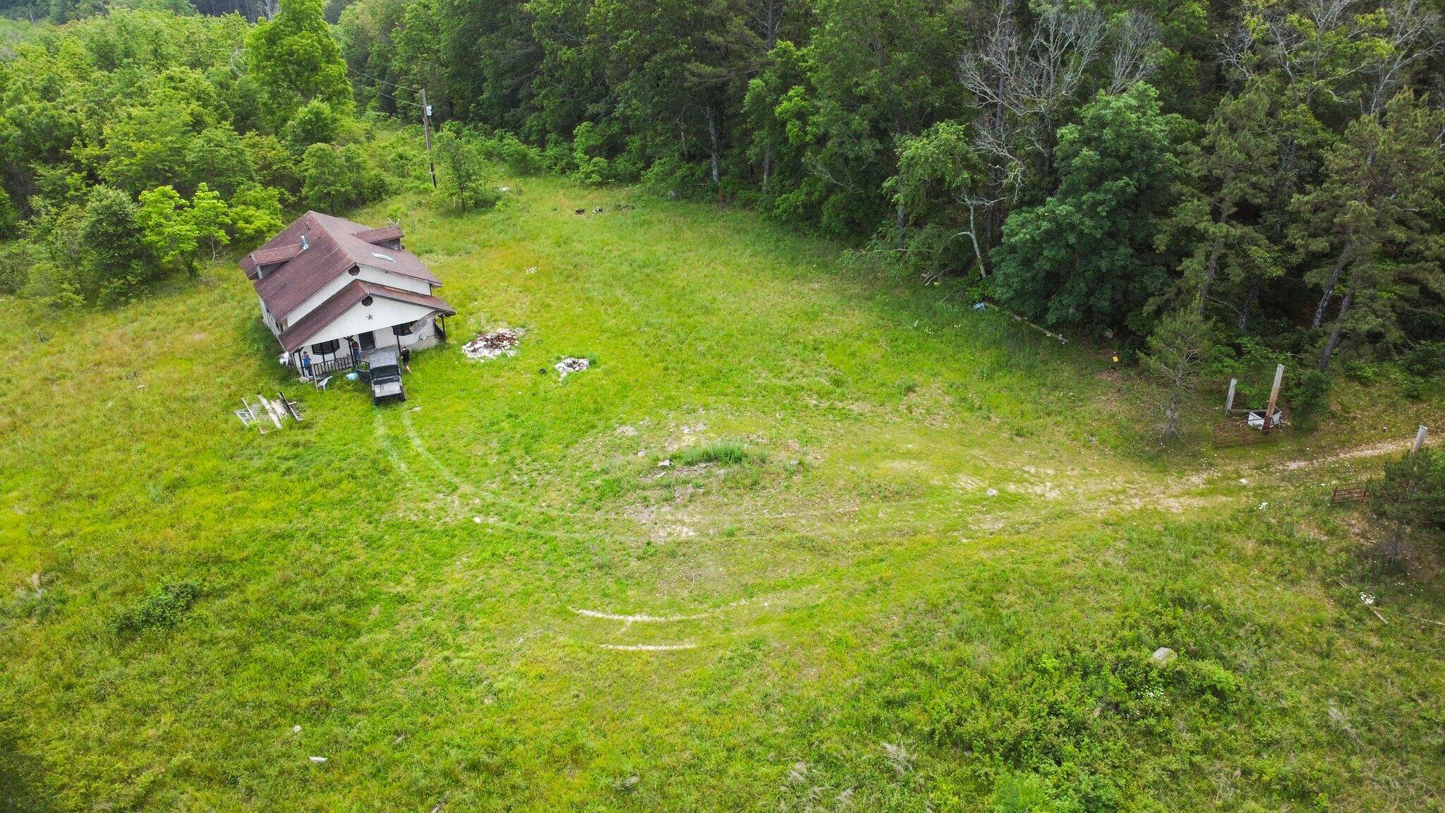 7923 County Road 5150 Property Photo 6