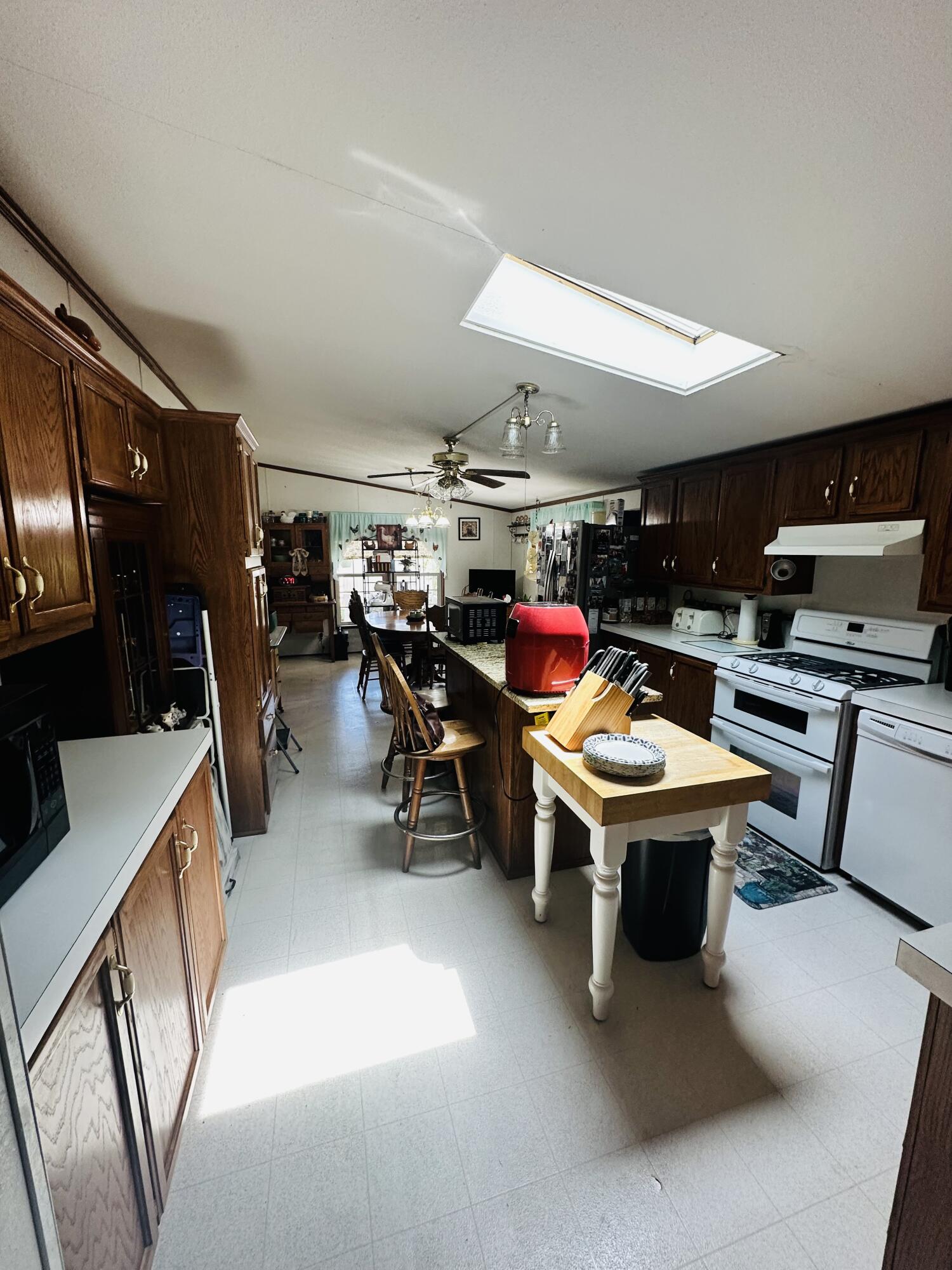 27949 County Road 275 Property Photo 17