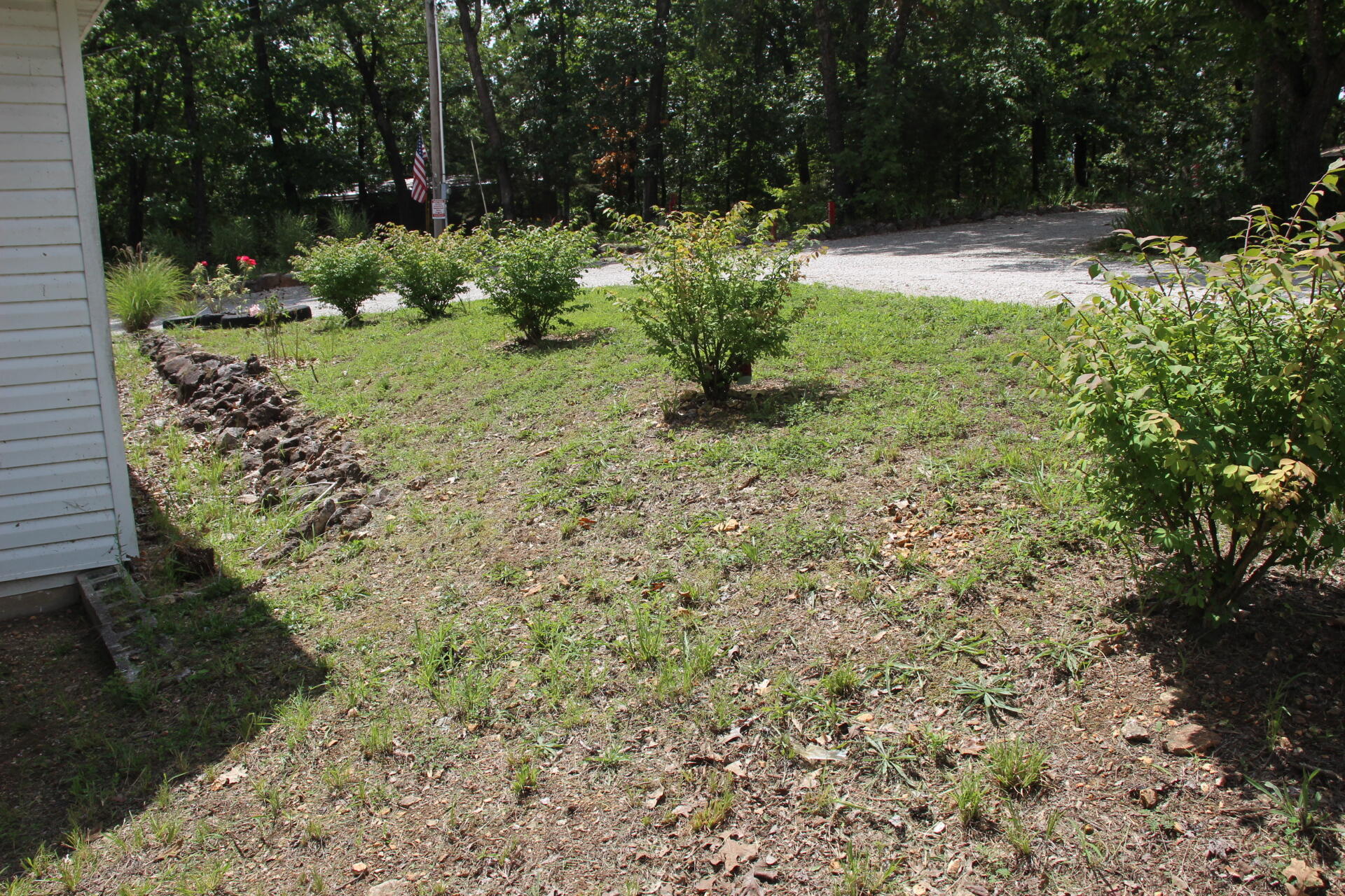 24245 Scenic Circle Property Photo 5