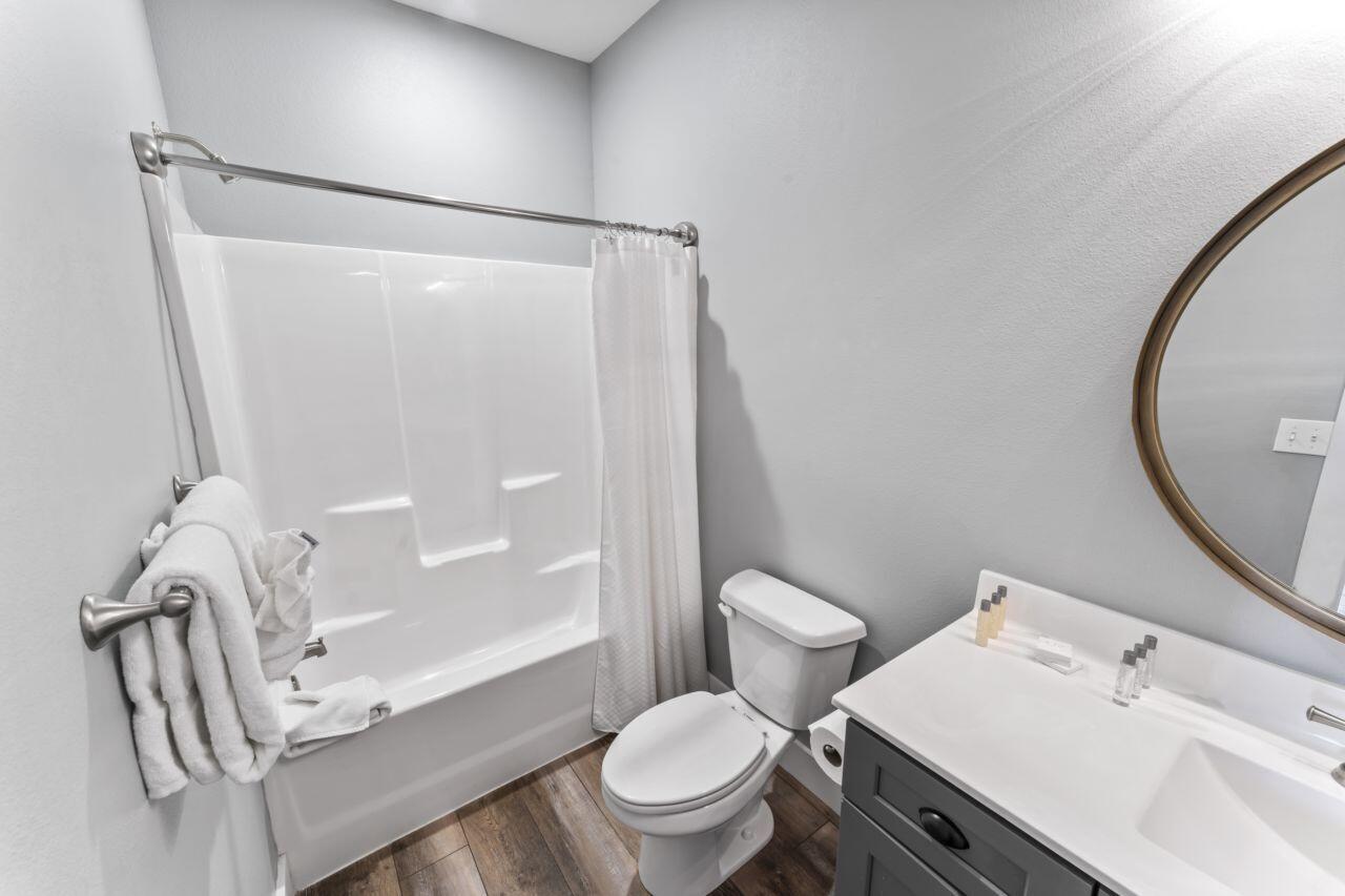 2600 Green Mountain Drive Property Photo 34