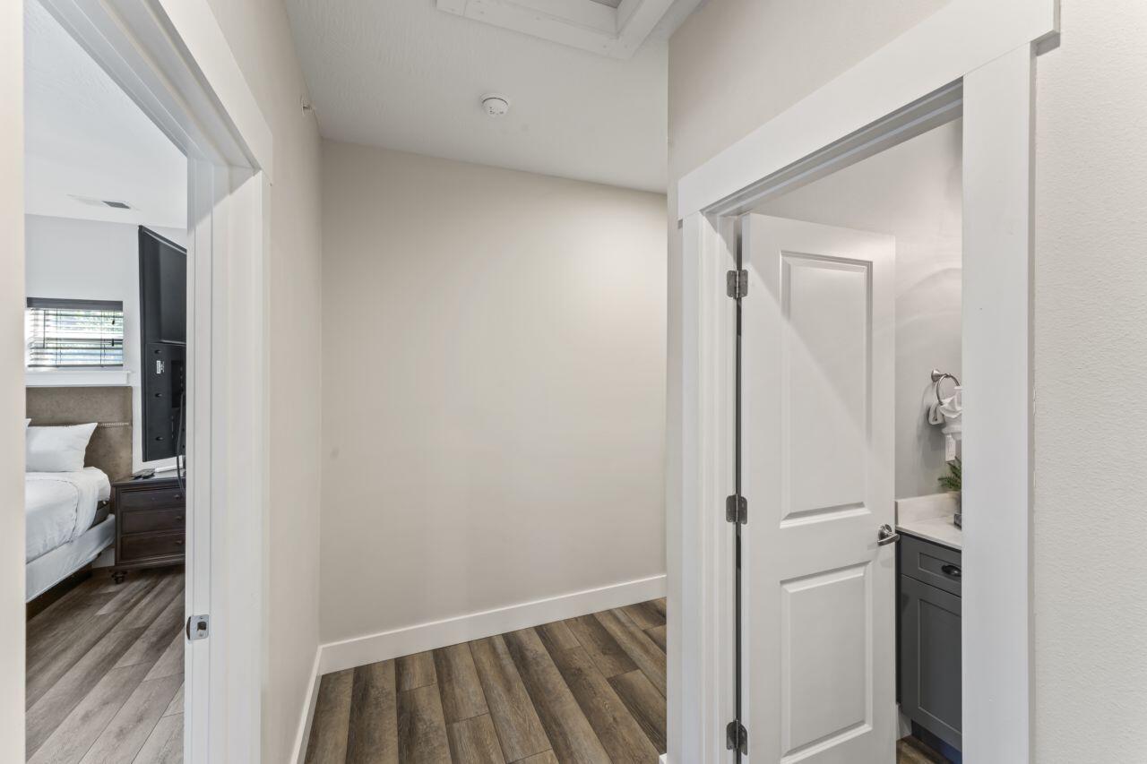 2600 Green Mountain Drive Property Photo 42