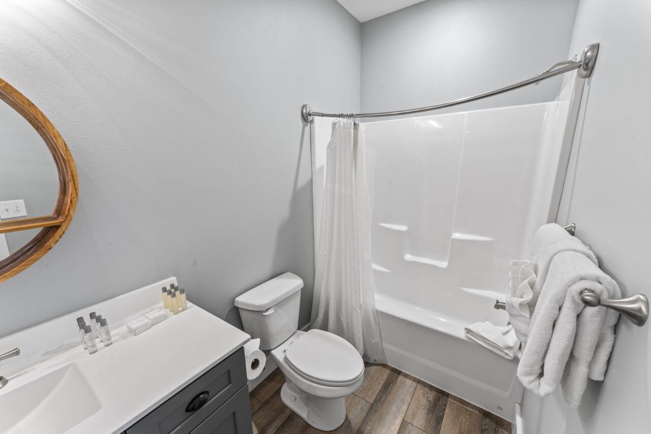 2600 Green Mountain Drive Property Photo 43
