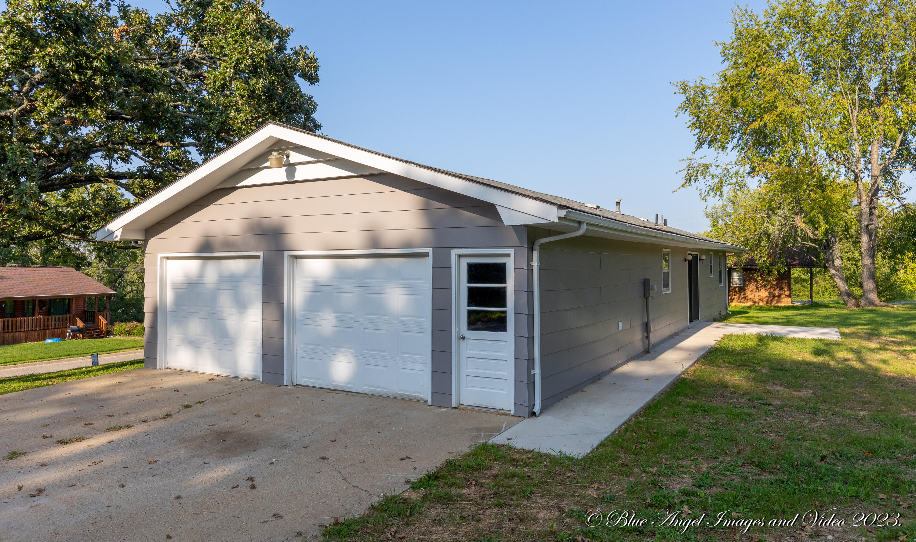 1028 Armstrong Street Property Photo 5