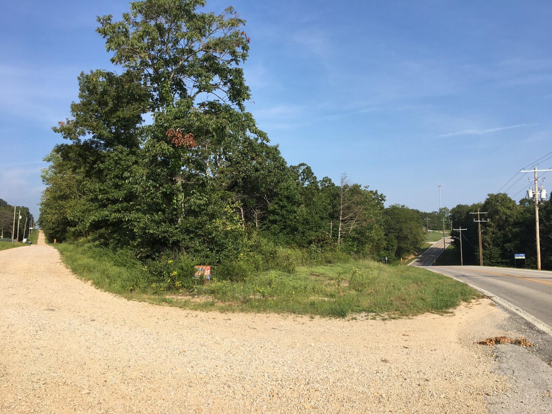 000 Sunset Drive Property Photo 3