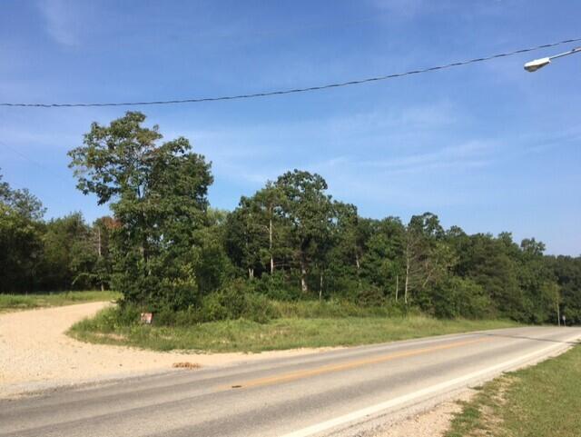 000 Sunset Drive Property Photo 4