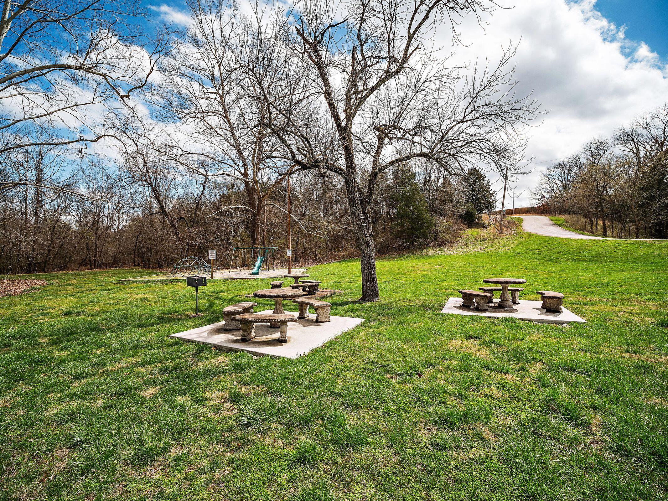 118 Panorama Drive Property Photo 8