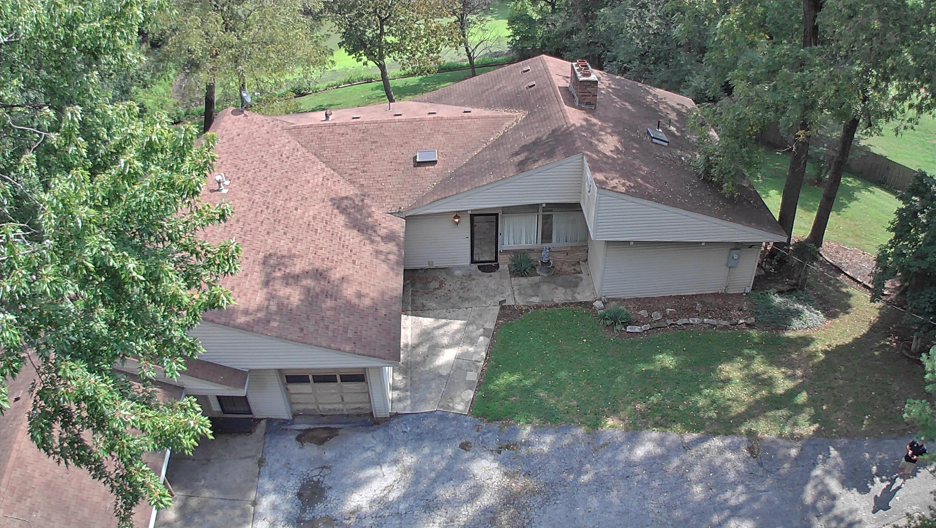 101 West Secluded Lane Property Photo 1