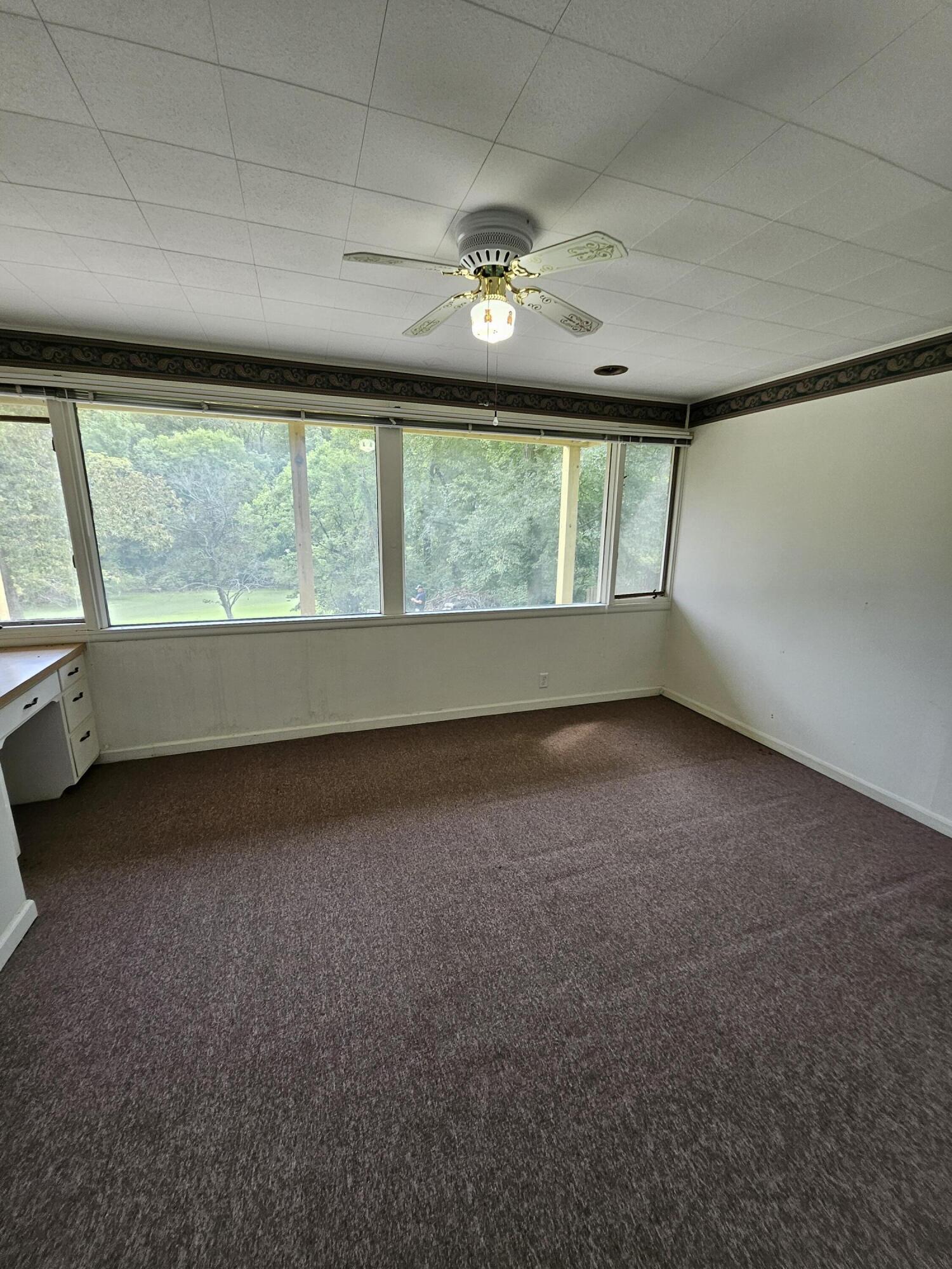 101 Secluded Ln Property Photo 29