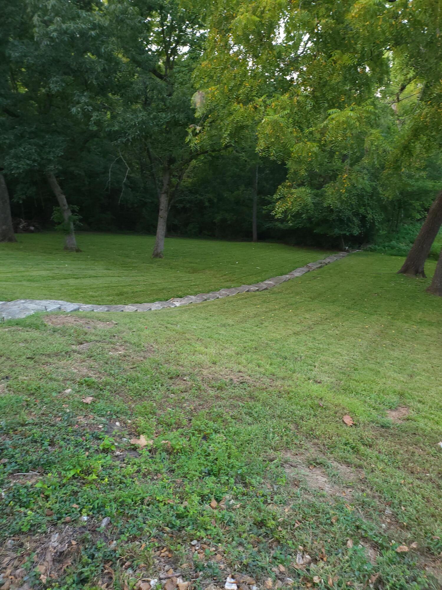 101 Secluded Ln Property Photo 37