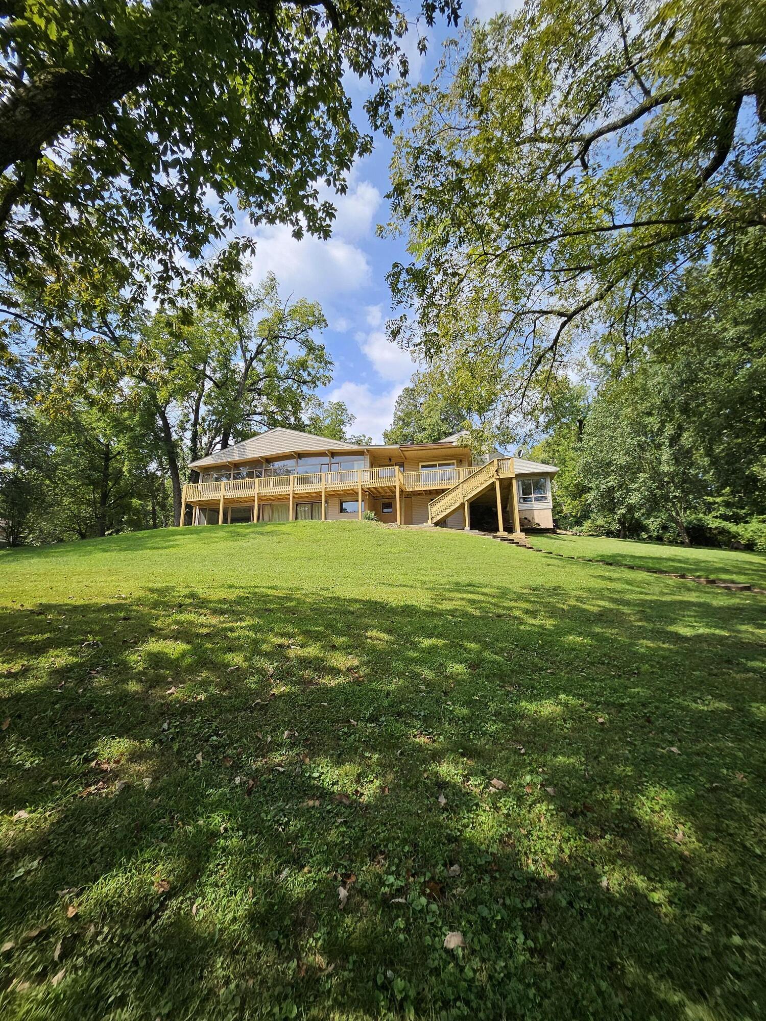 101 Secluded Ln Property Photo 58