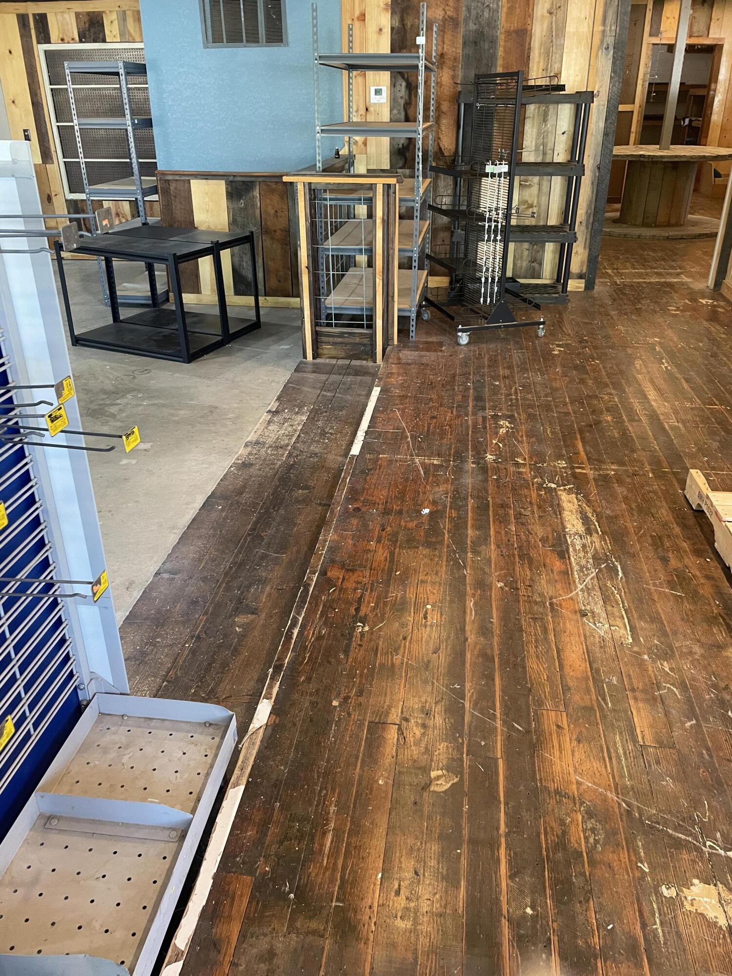 108 South School Street Property Photo 18