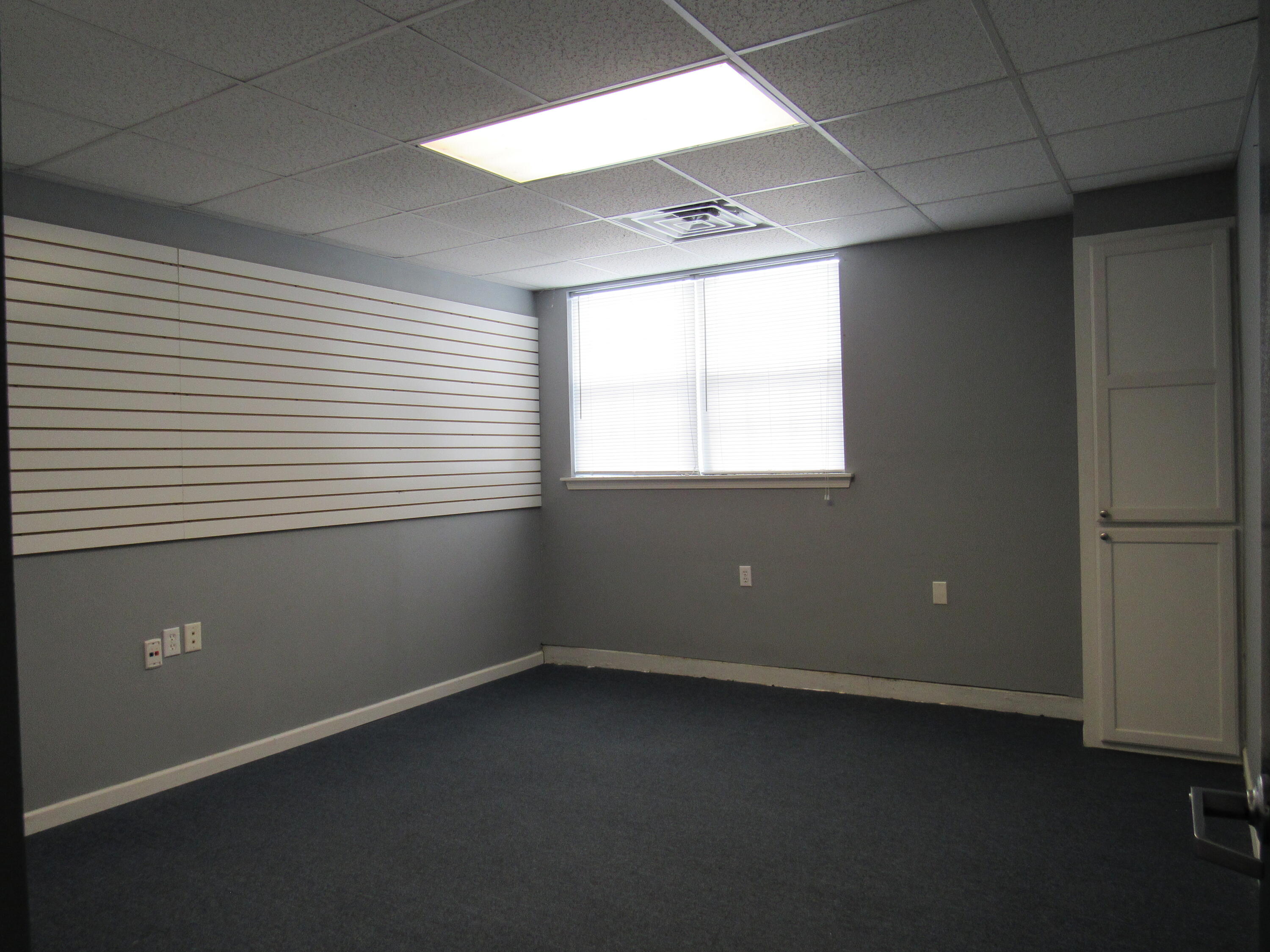 121 Us Highway 60 Property Photo 11