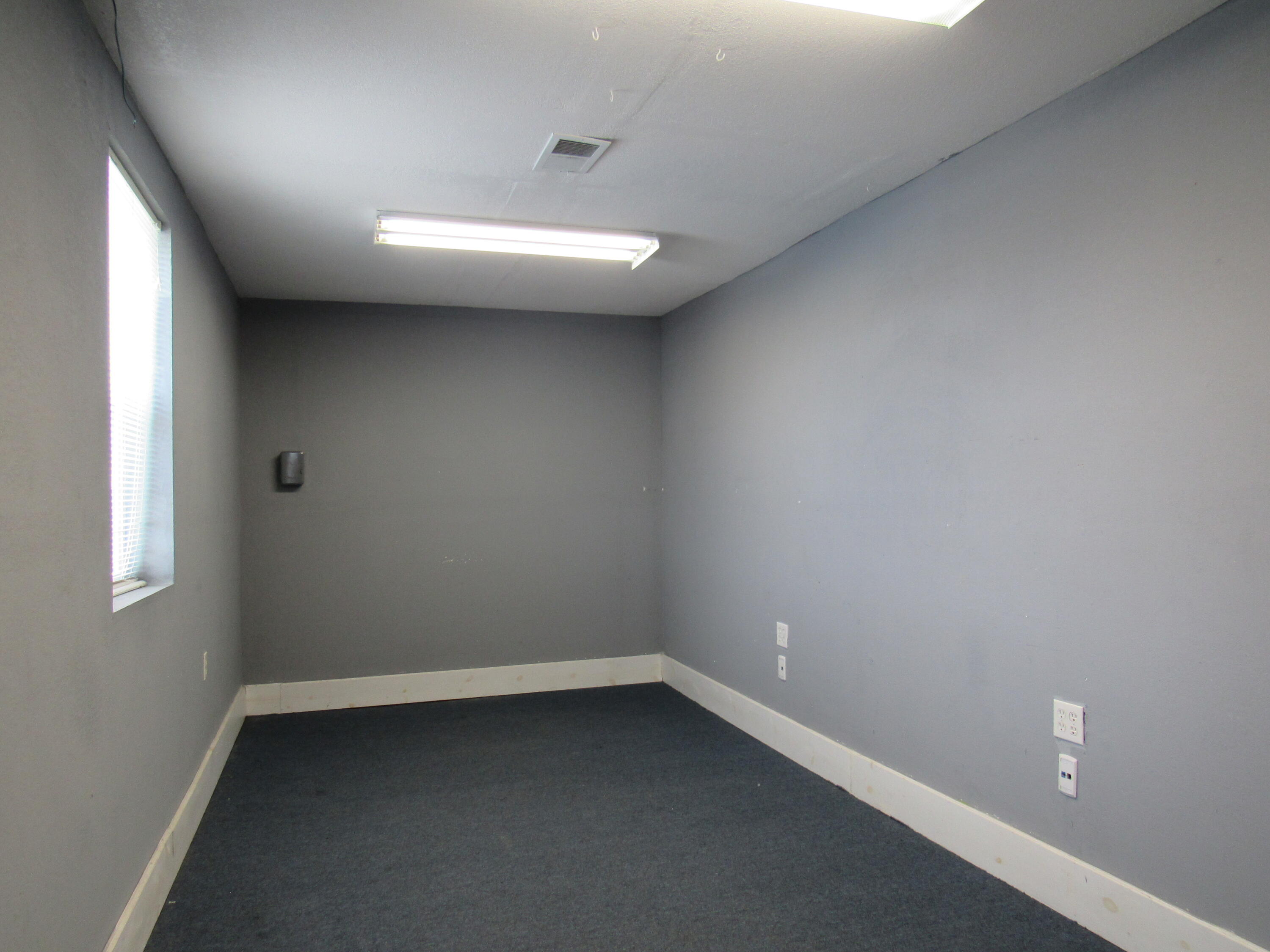121 Us Highway 60 Property Photo 12