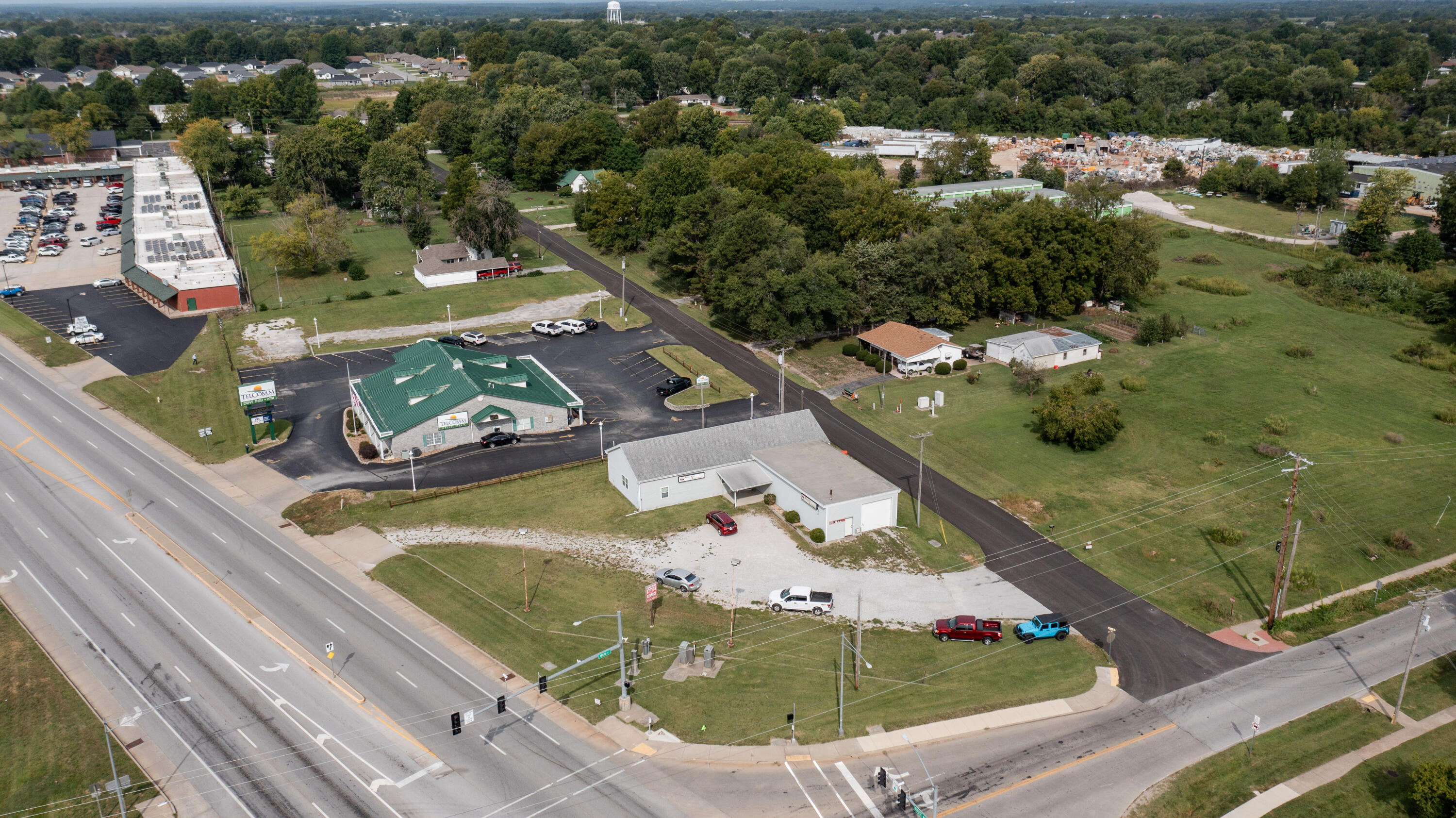 121 Us Highway 60 Property Photo 28