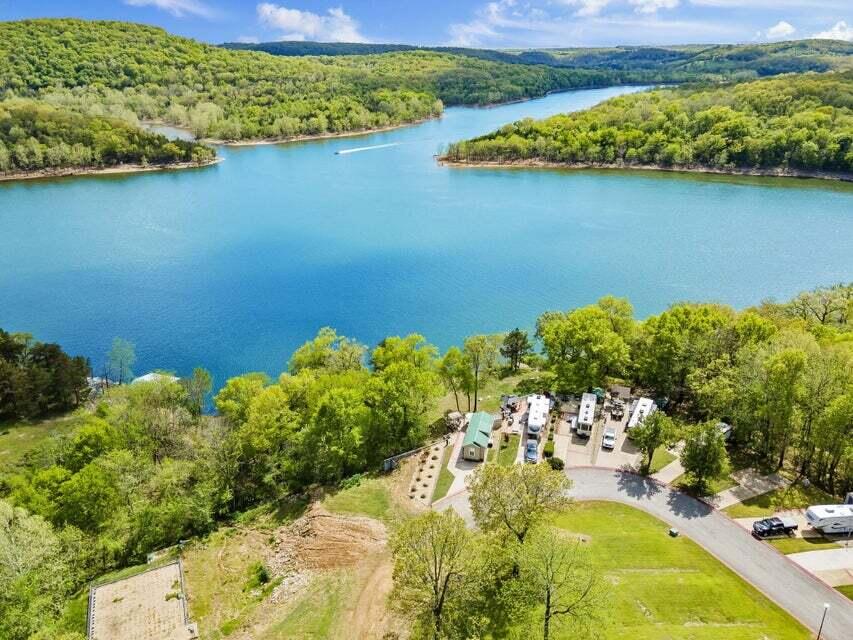 20069 West Boat Dock Road Property Photo 12