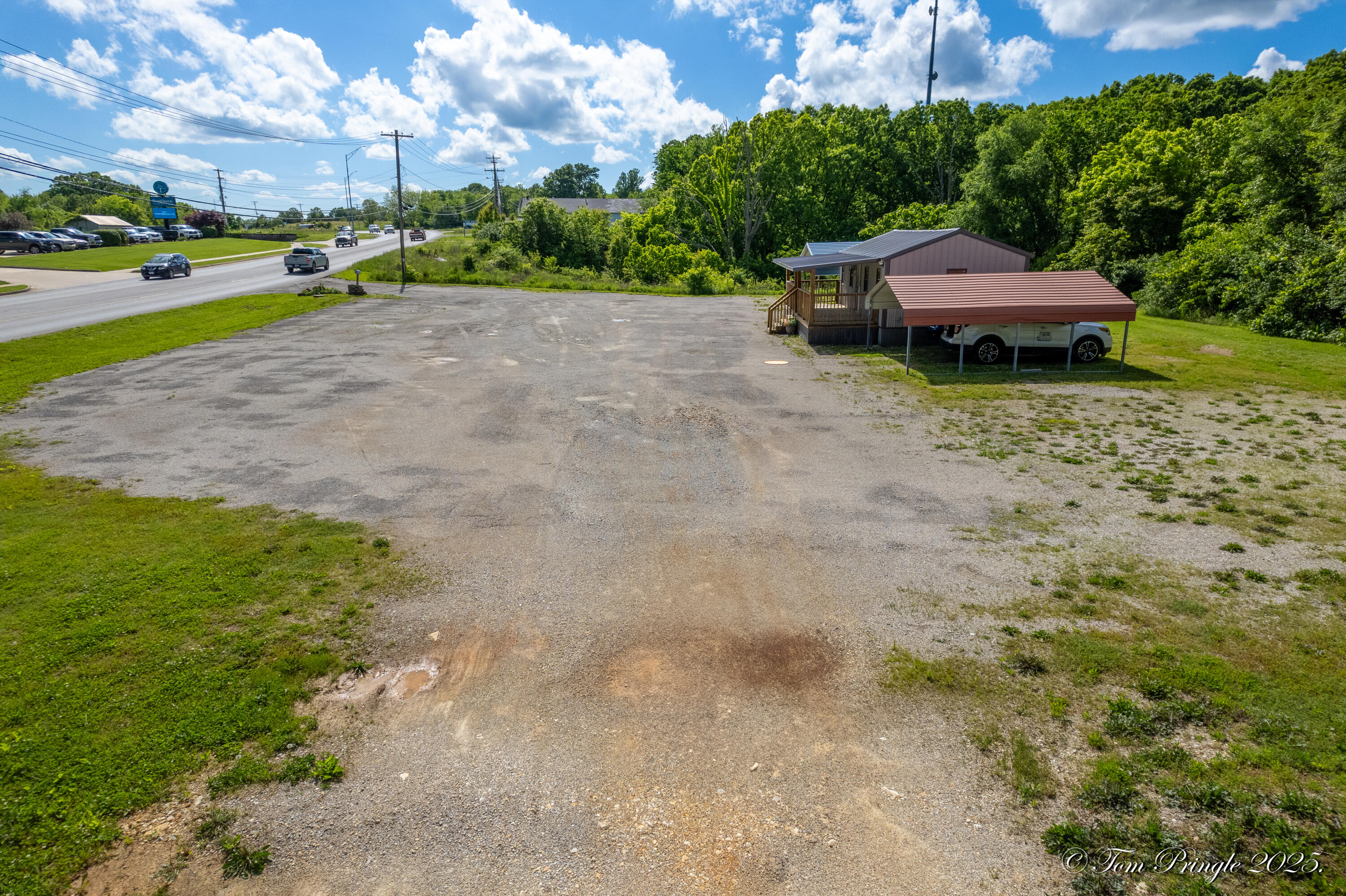 959 Preacher Roe Boulevard Property Photo 20