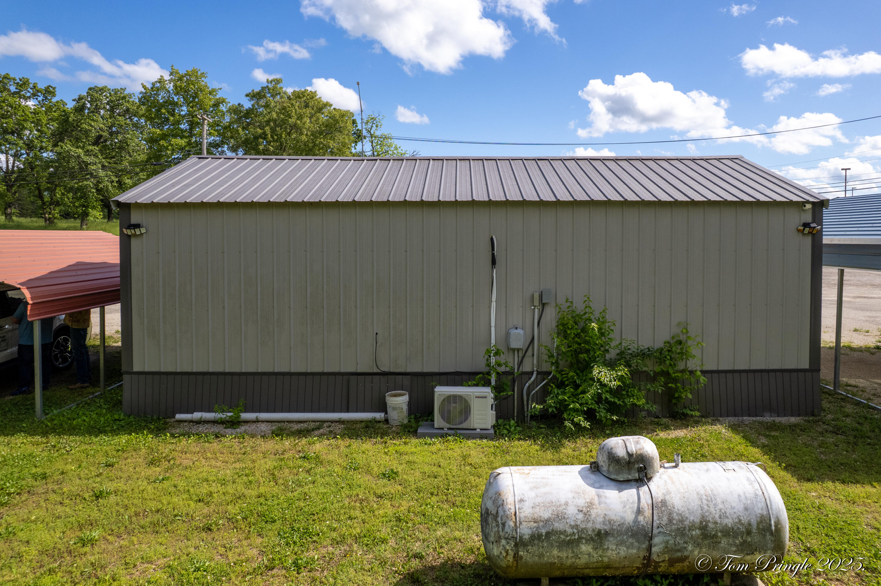 959 Preacher Roe Boulevard Property Photo 24