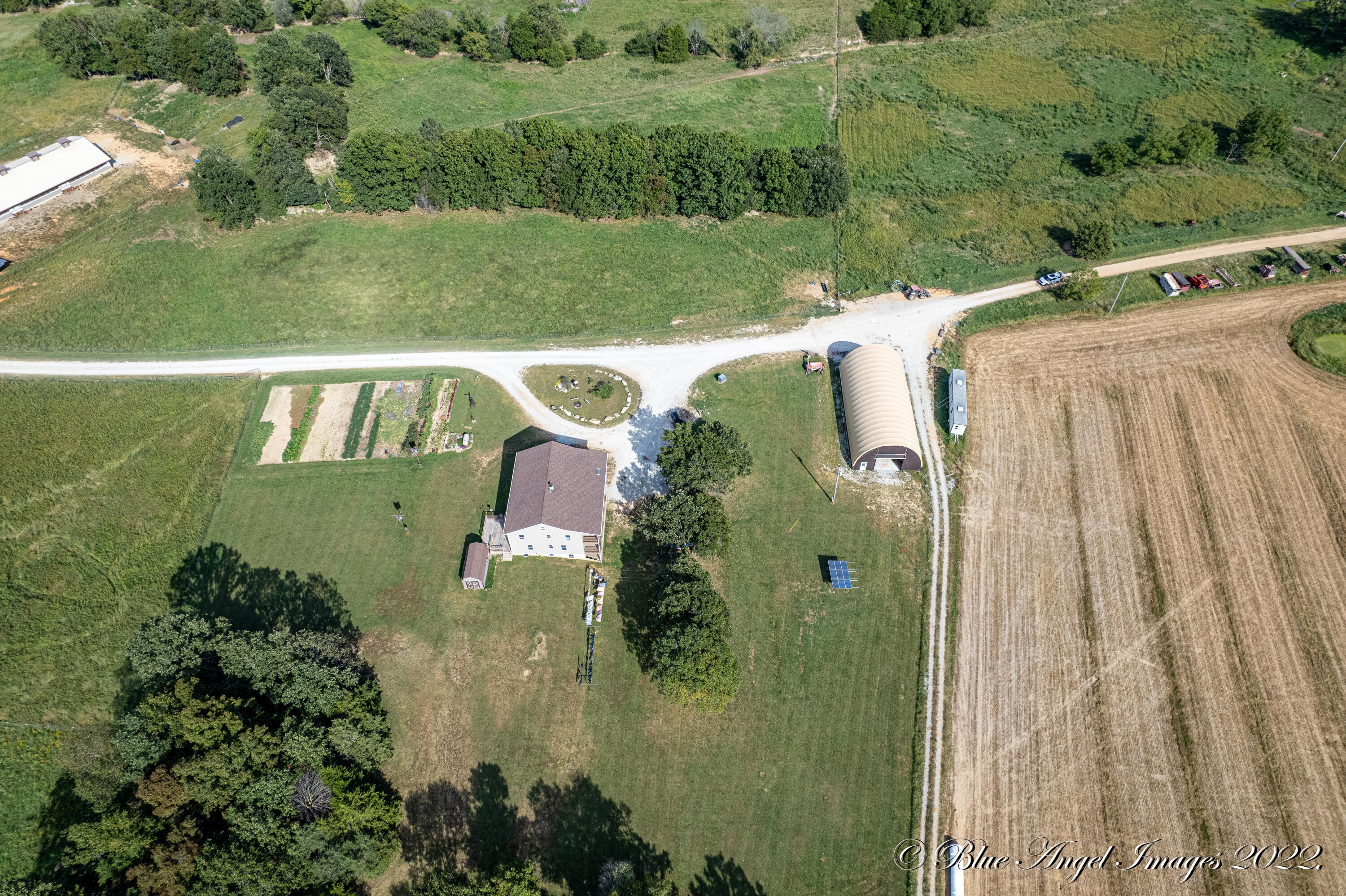 4408 County Road 7480 Property Photo 4
