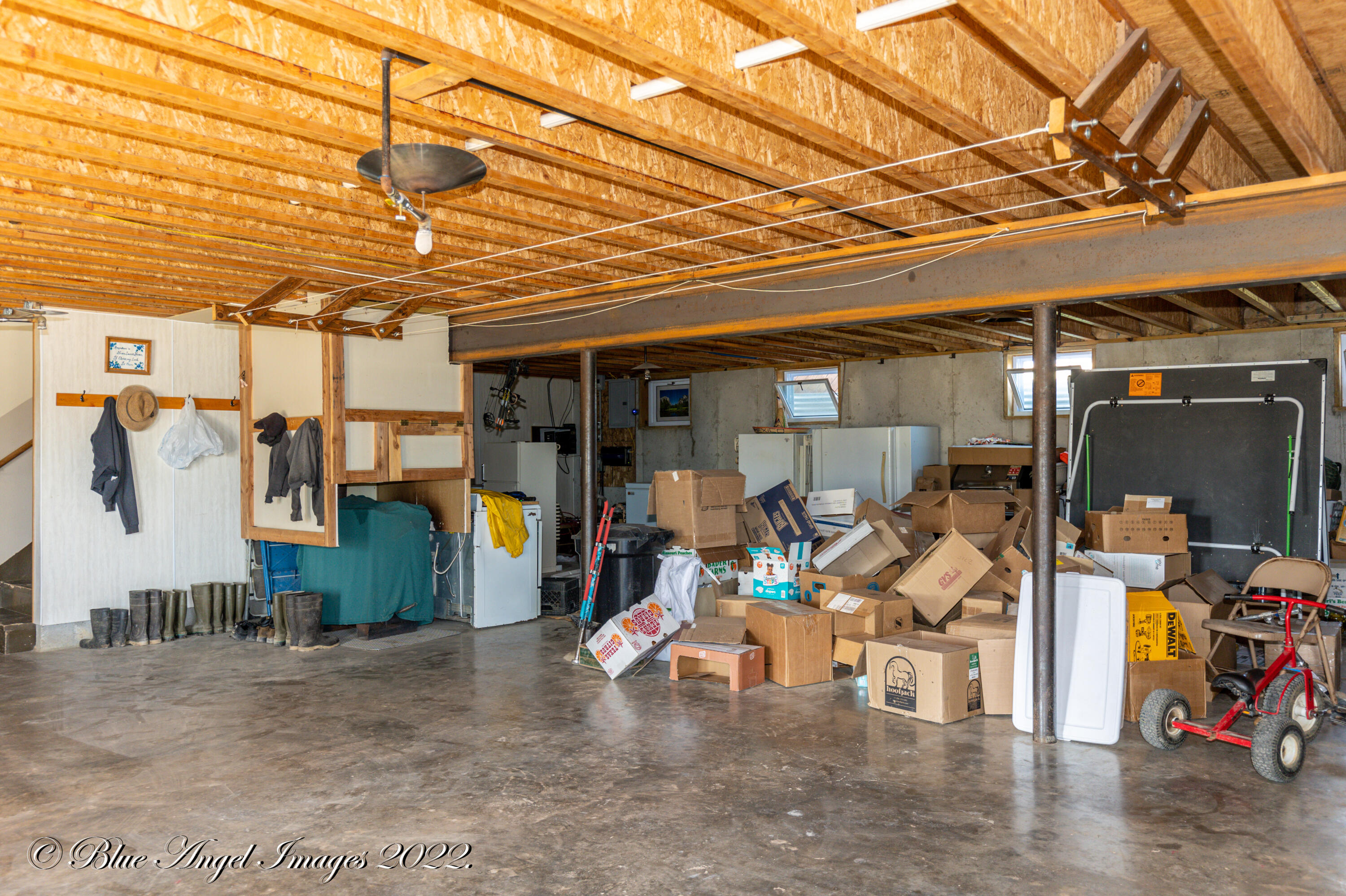 4408 County Road 7480 Property Photo 42