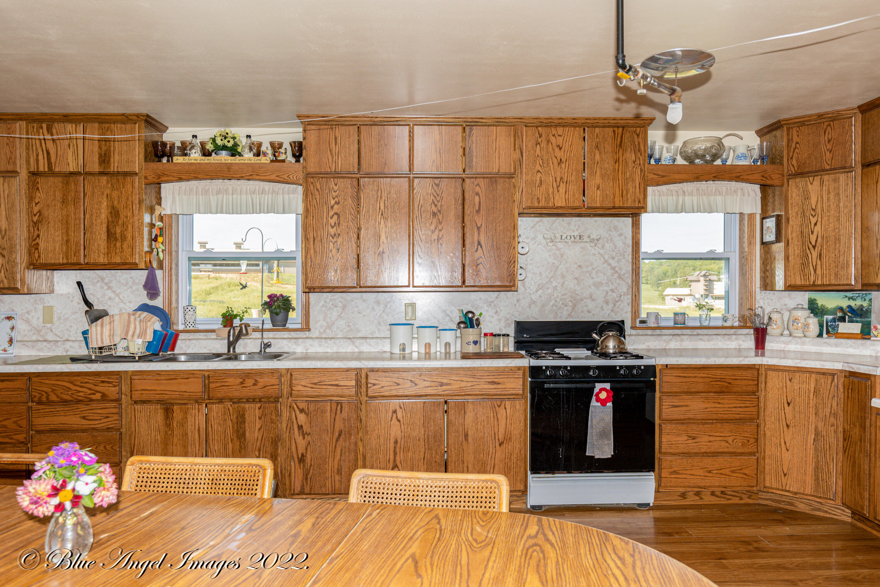 4408 County Road 7480 Property Photo 54