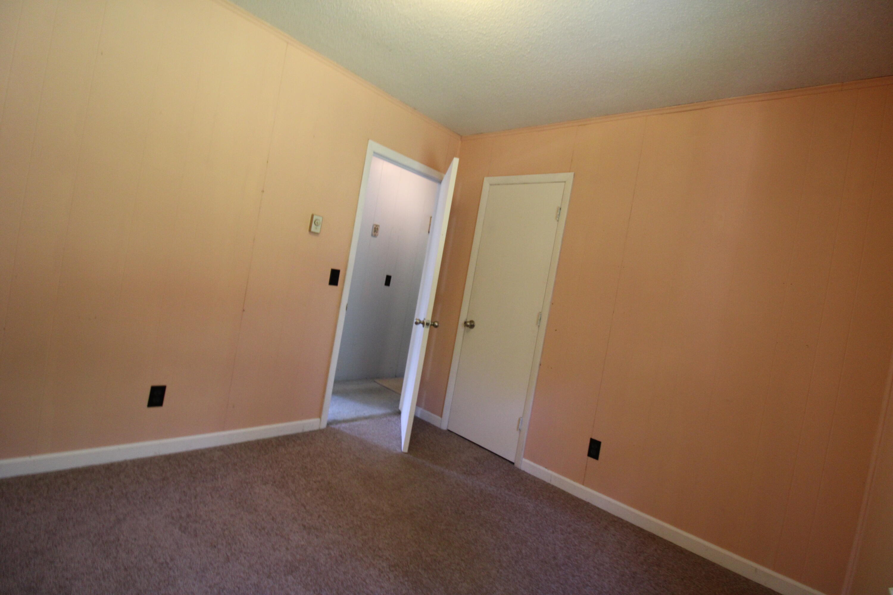 16433 Forrest Drive Property Photo 15
