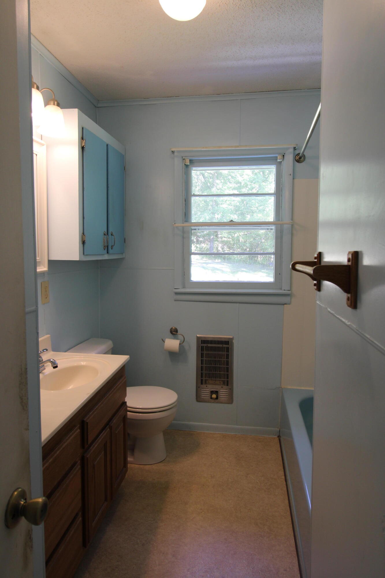 16433 Forrest Drive Property Photo 20
