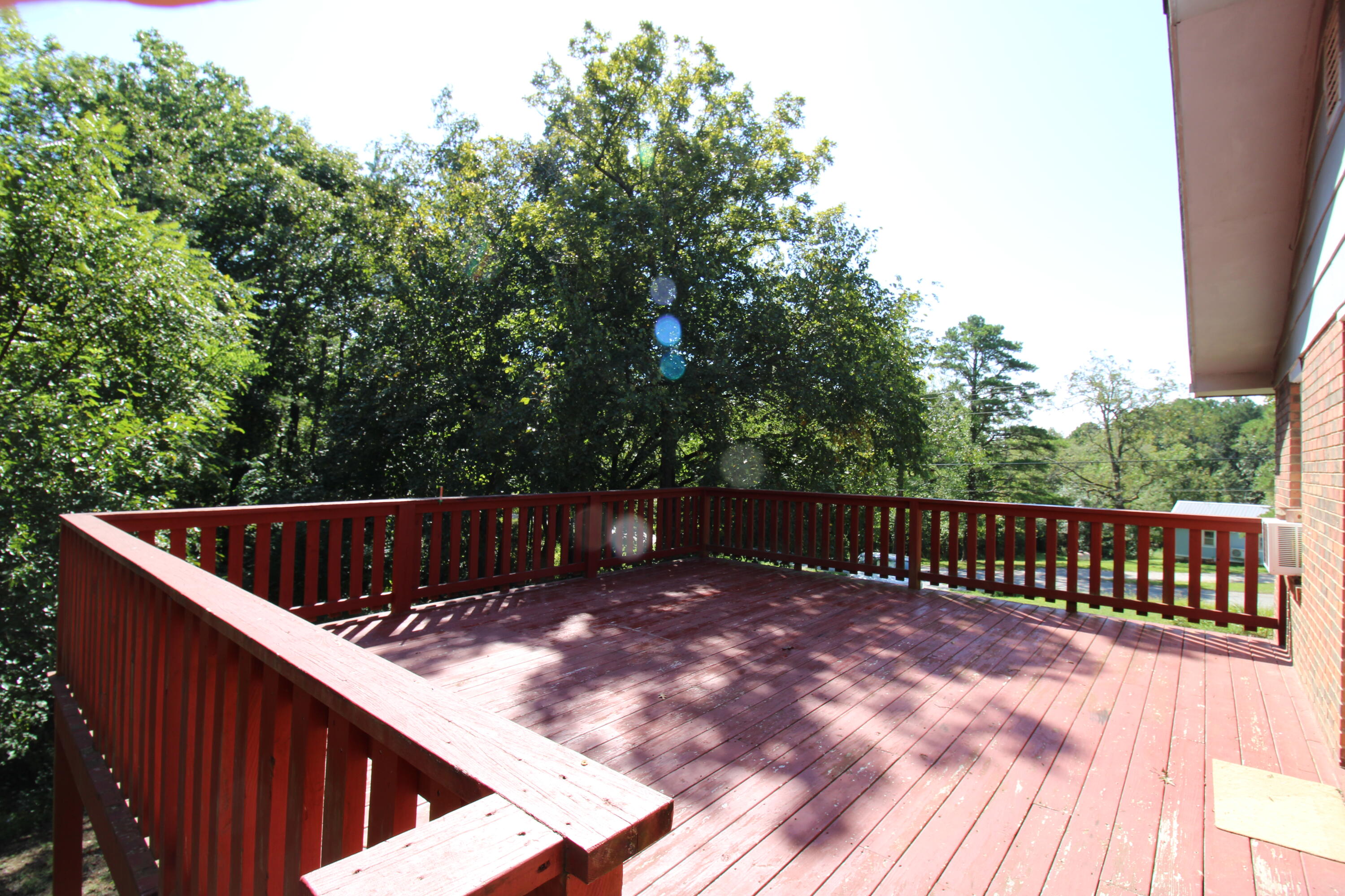 16433 Forrest Drive Property Photo 27