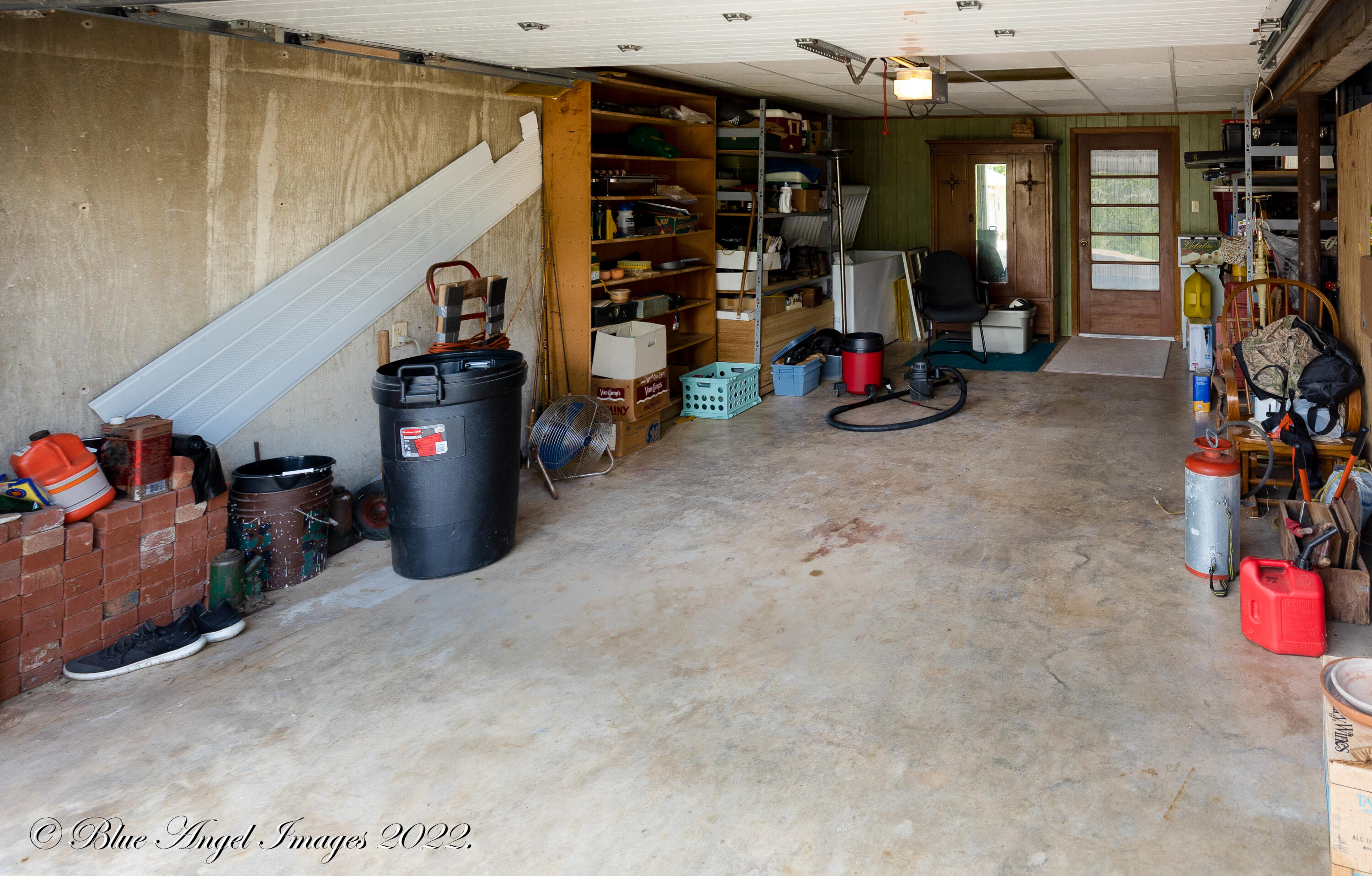 1326 West Broadway Street Property Photo 13