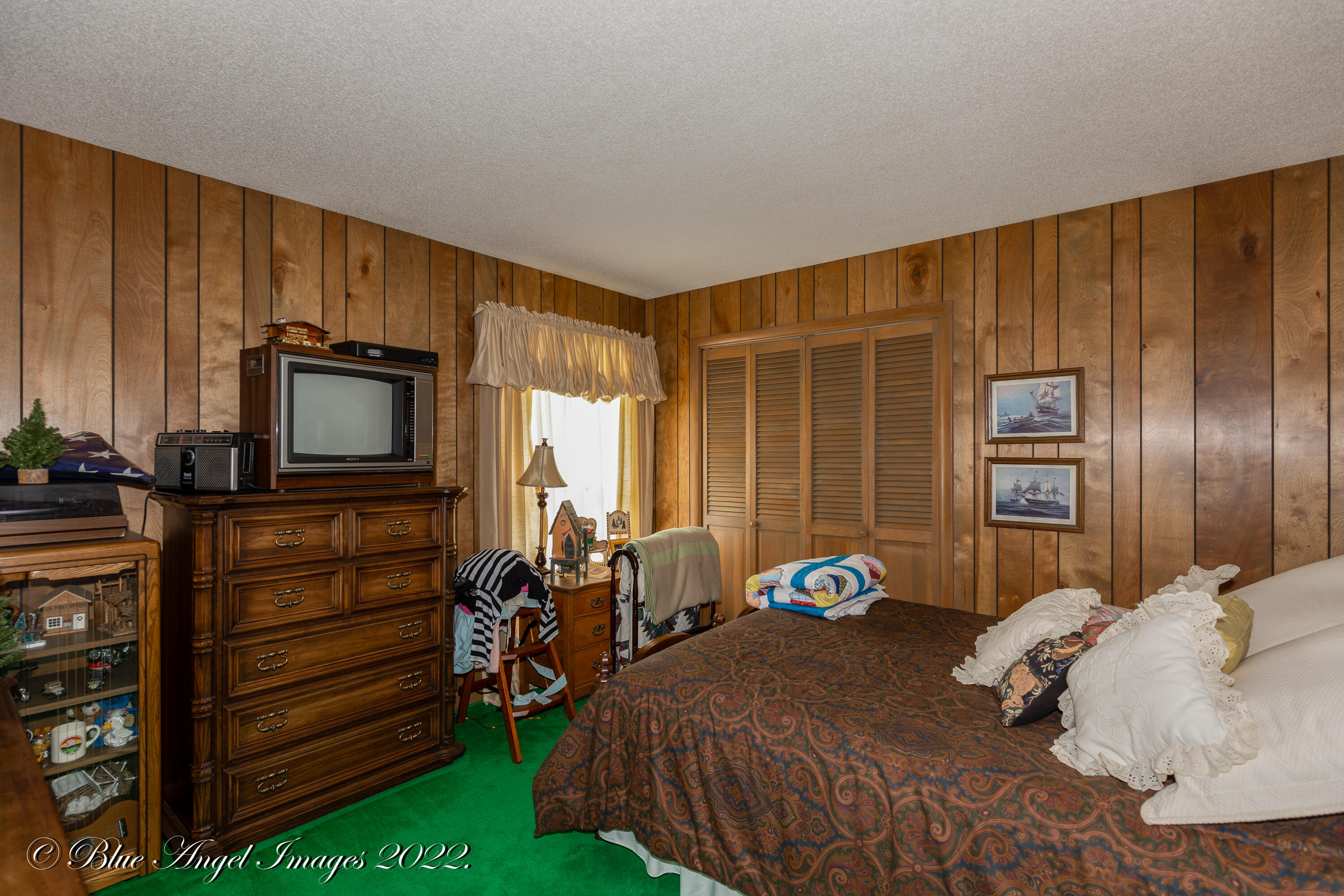 1326 West Broadway Street Property Photo 25