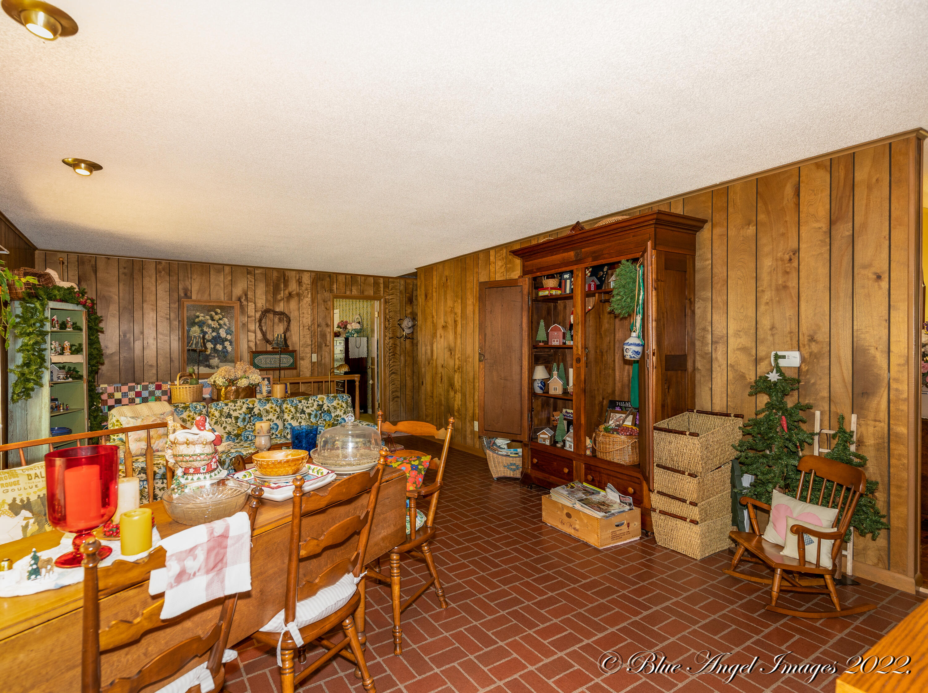 1326 West Broadway Street Property Photo 31