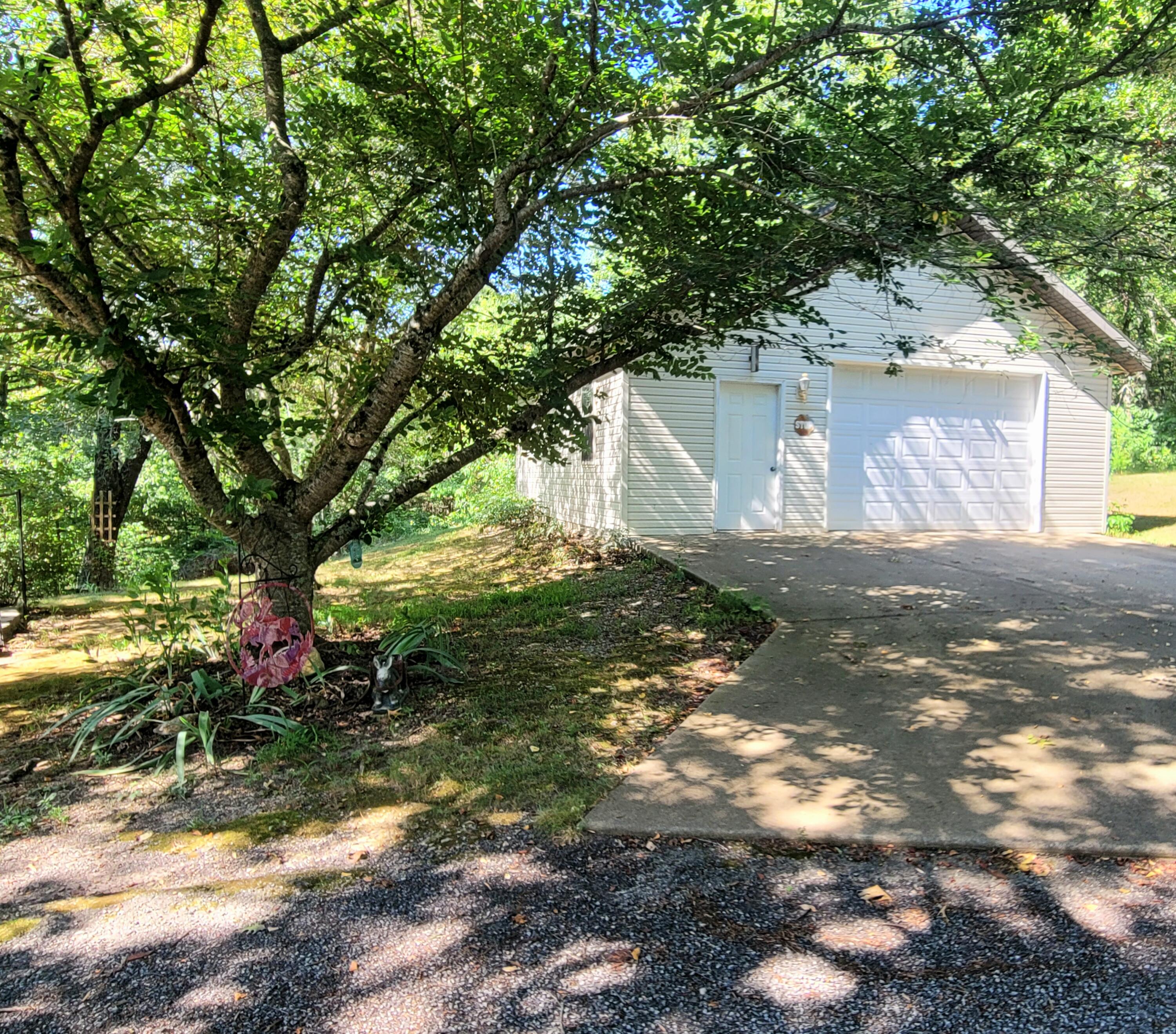 1201 Railey Creek Road Property Photo 4