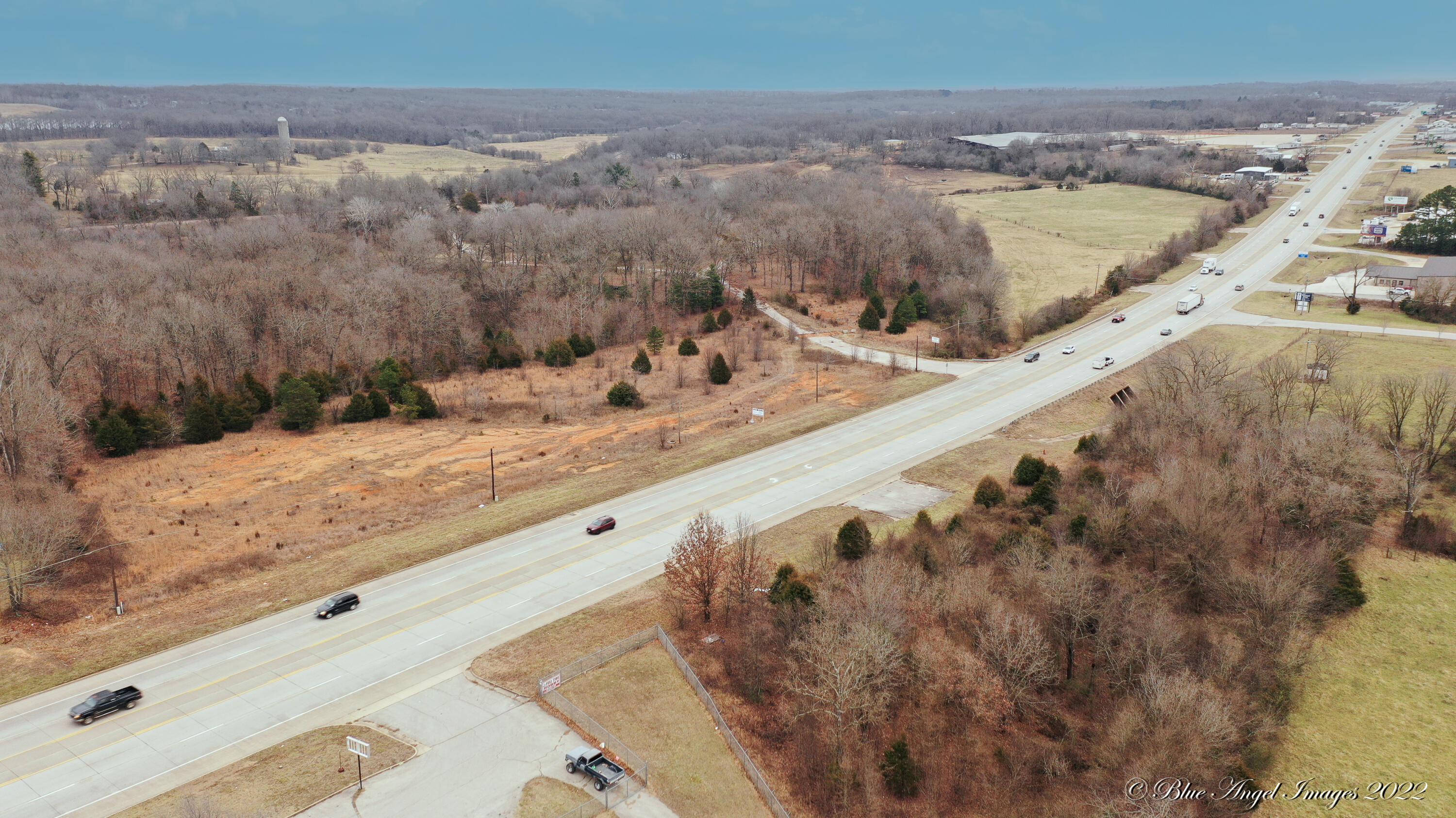 3440 North Us Highway 63 Property Photo 7