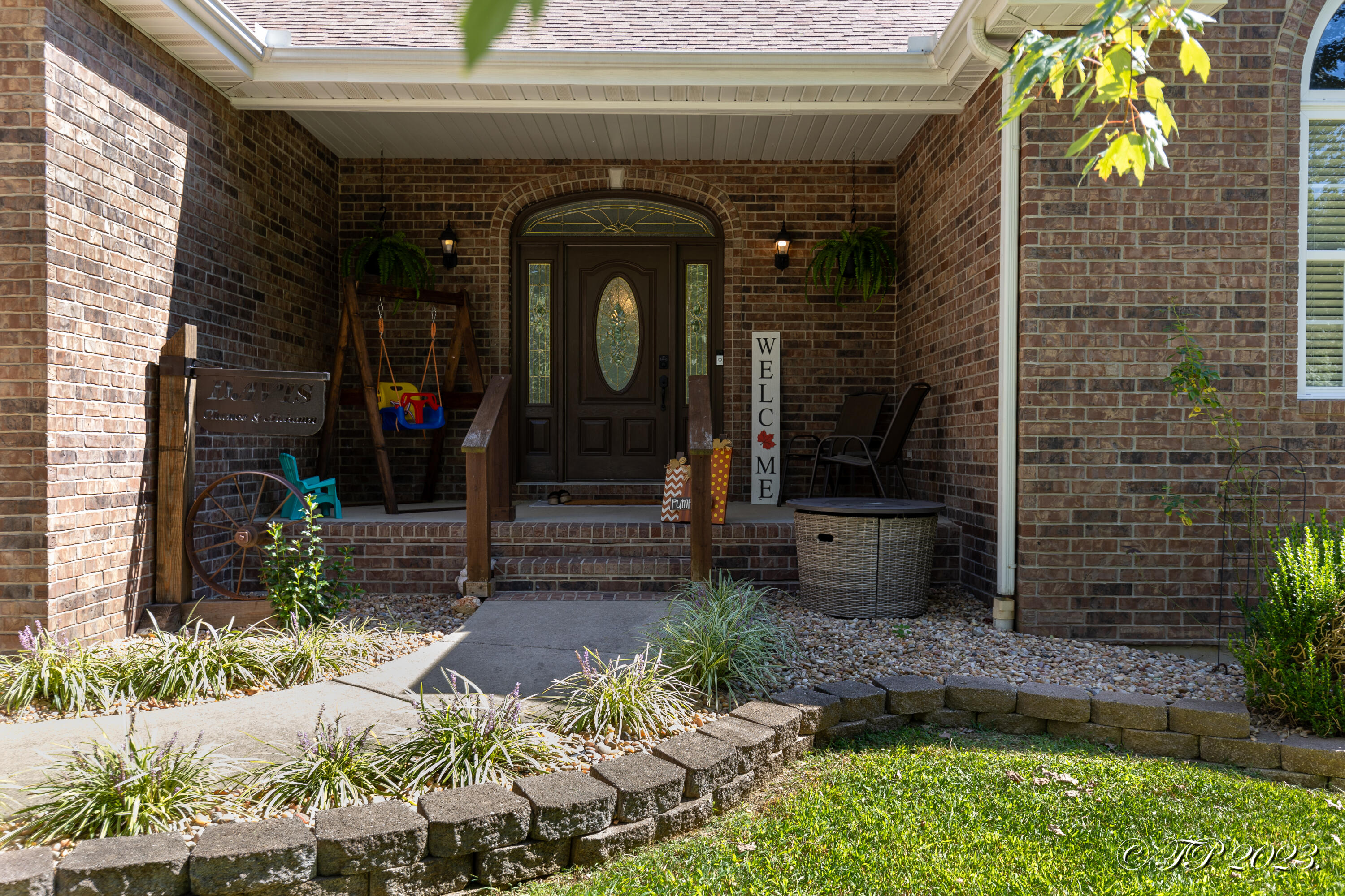 408 Remington Drive Property Photo 5