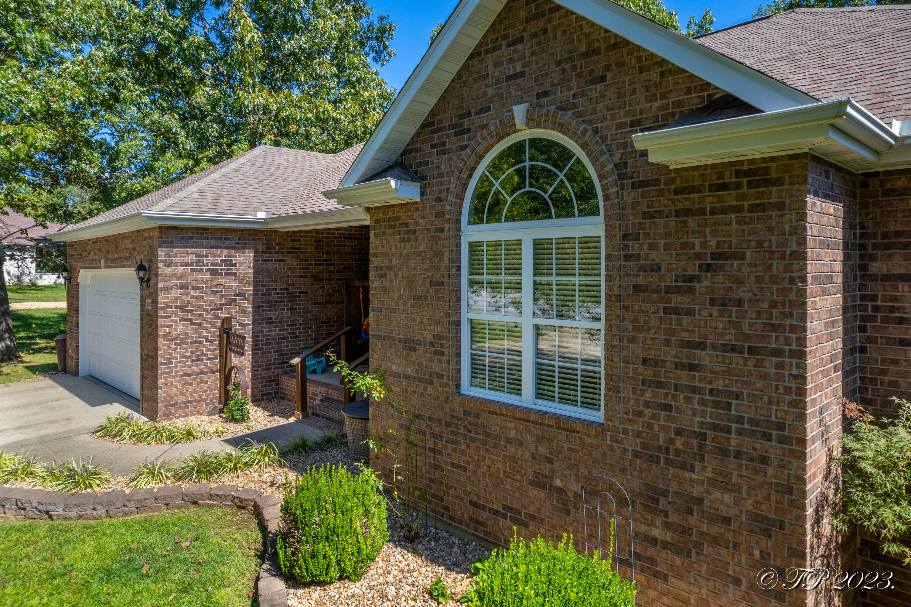 408 Remington Drive Property Photo 7