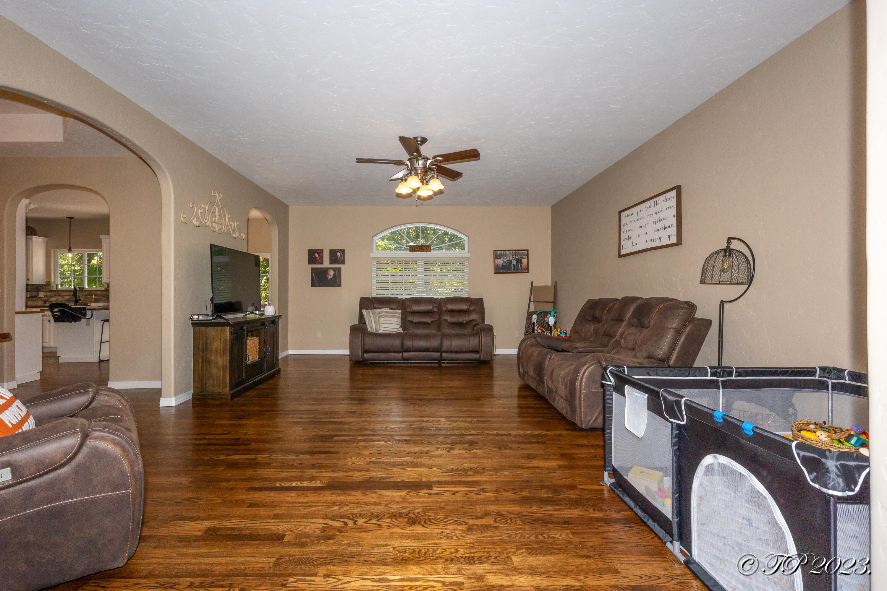408 Remington Drive Property Photo 11