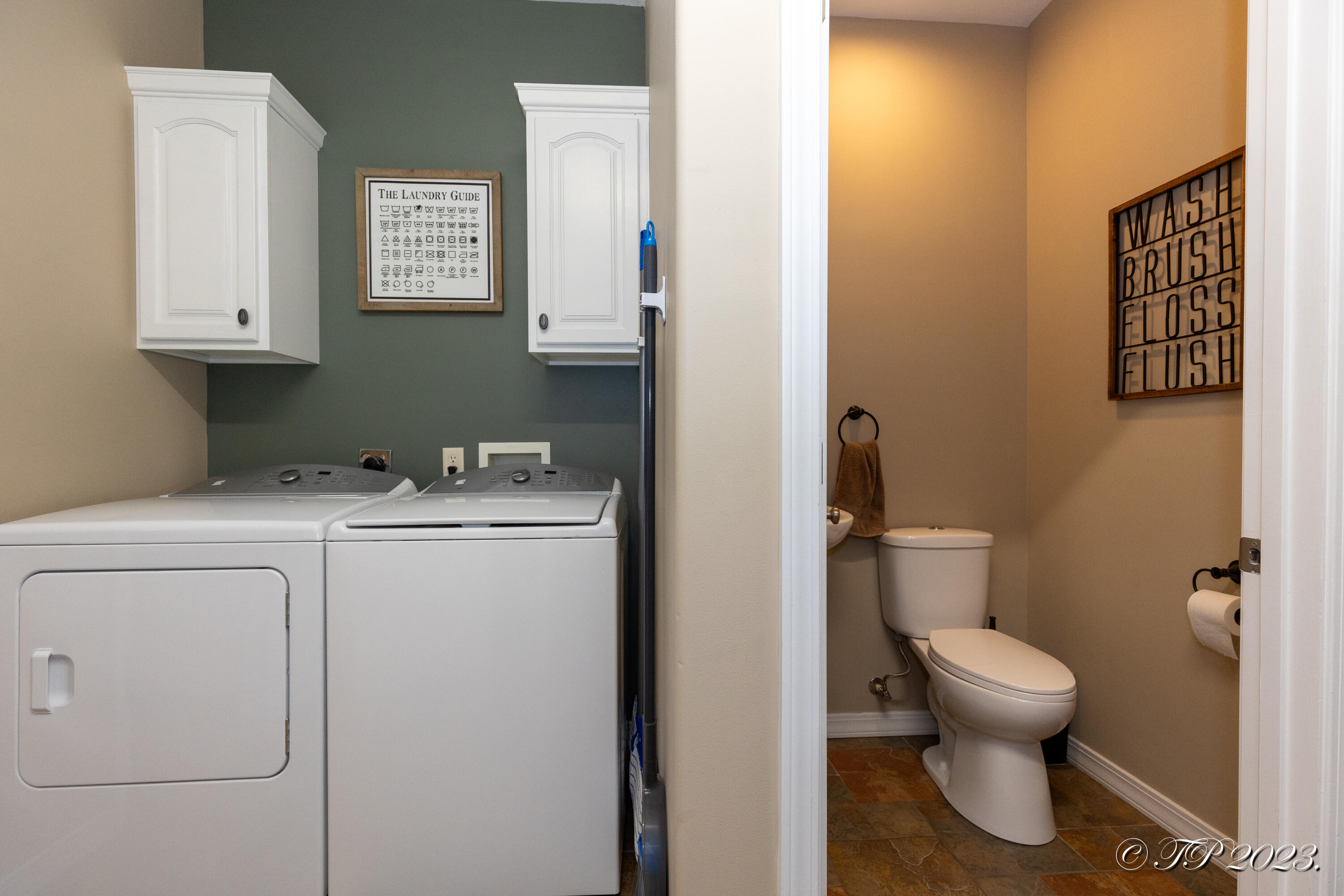 408 Remington Drive Property Photo 20