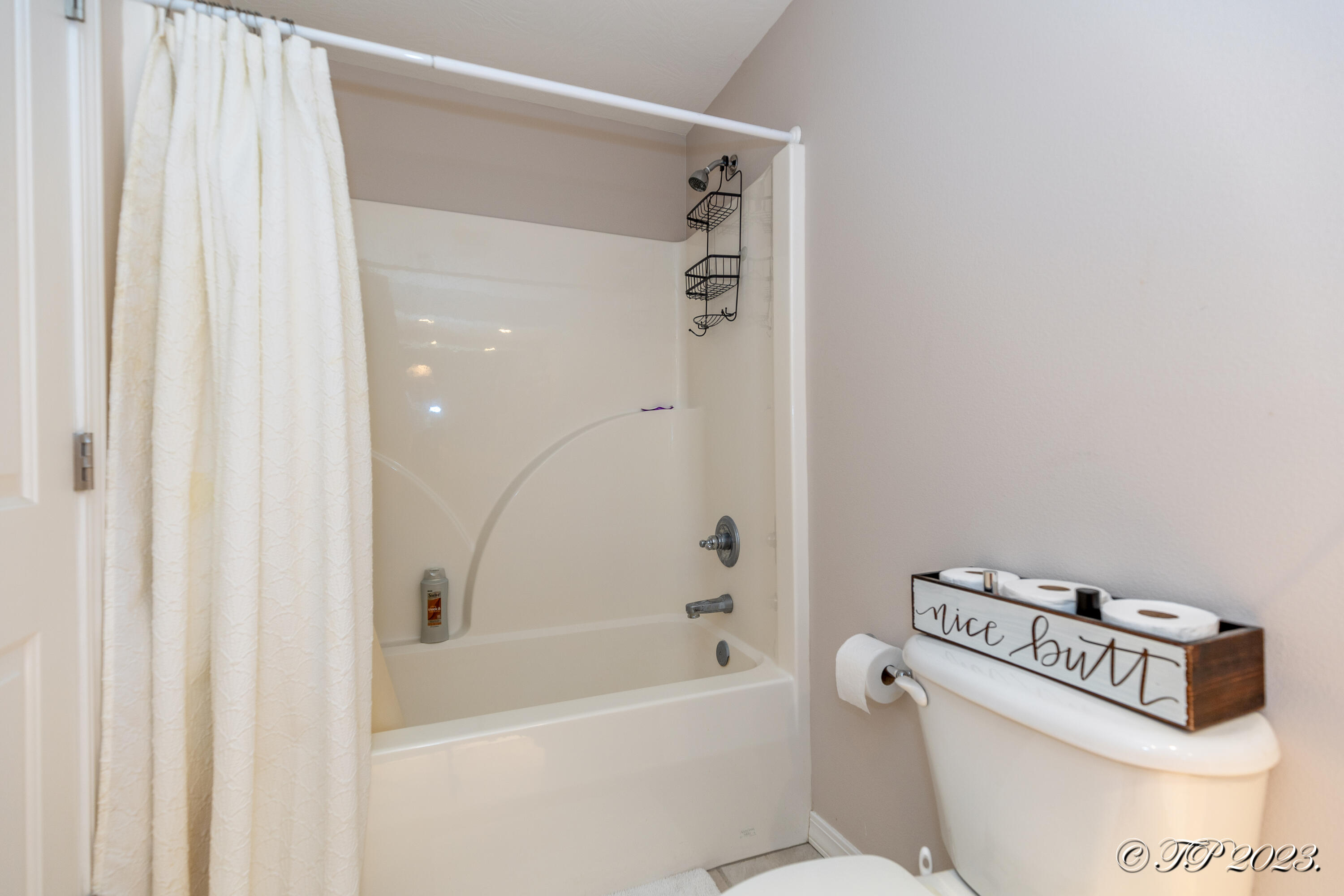 408 Remington Drive Property Photo 46