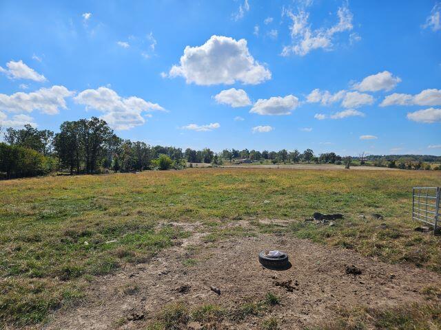 000 Kaylor Road Property Photo 13