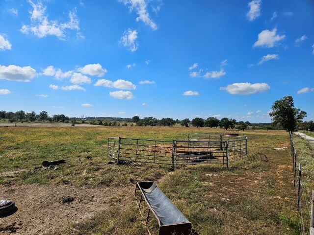 000 Kaylor Road Property Photo 14