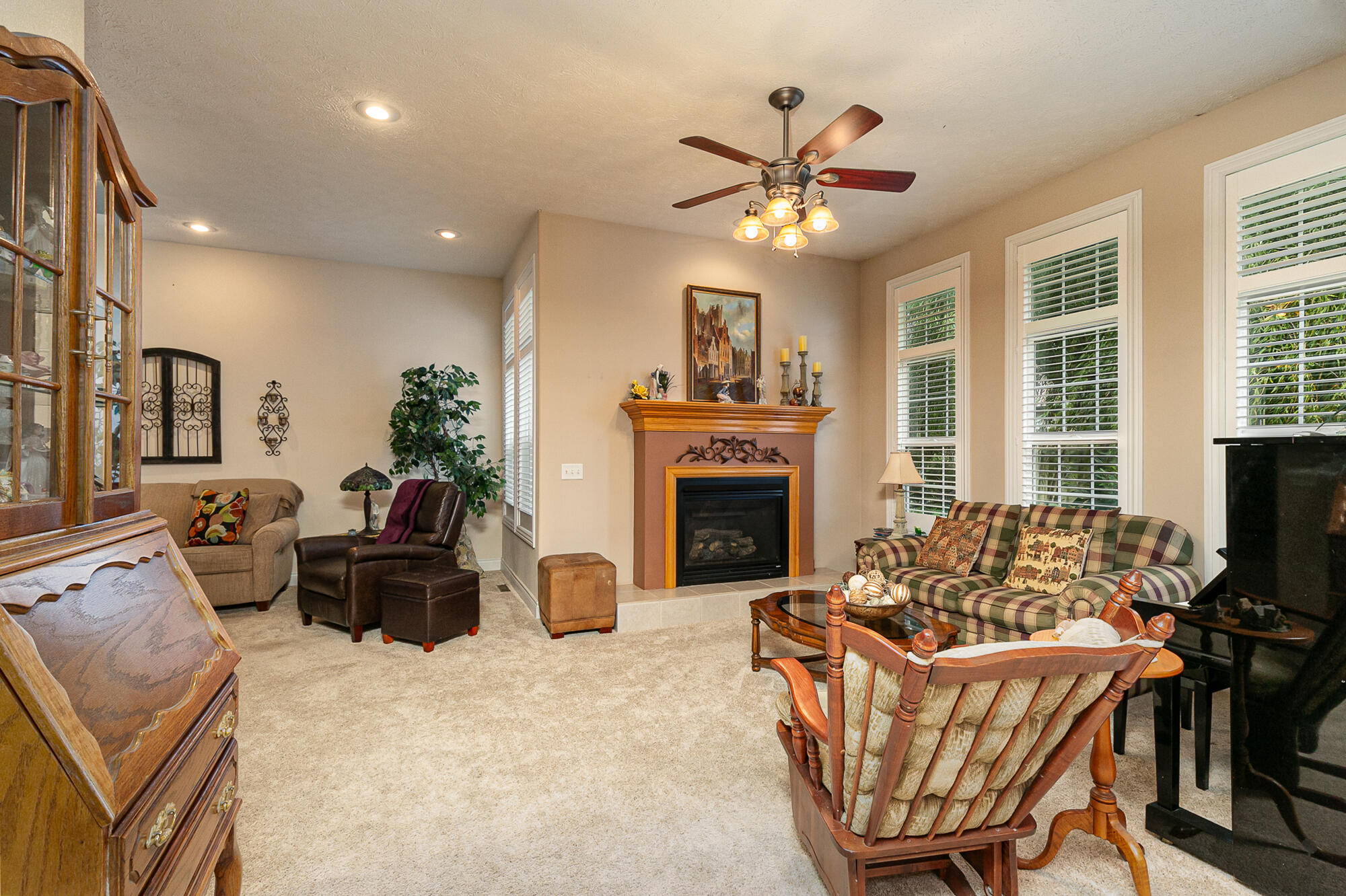 605 Meadowgate Drive Property Photo 9