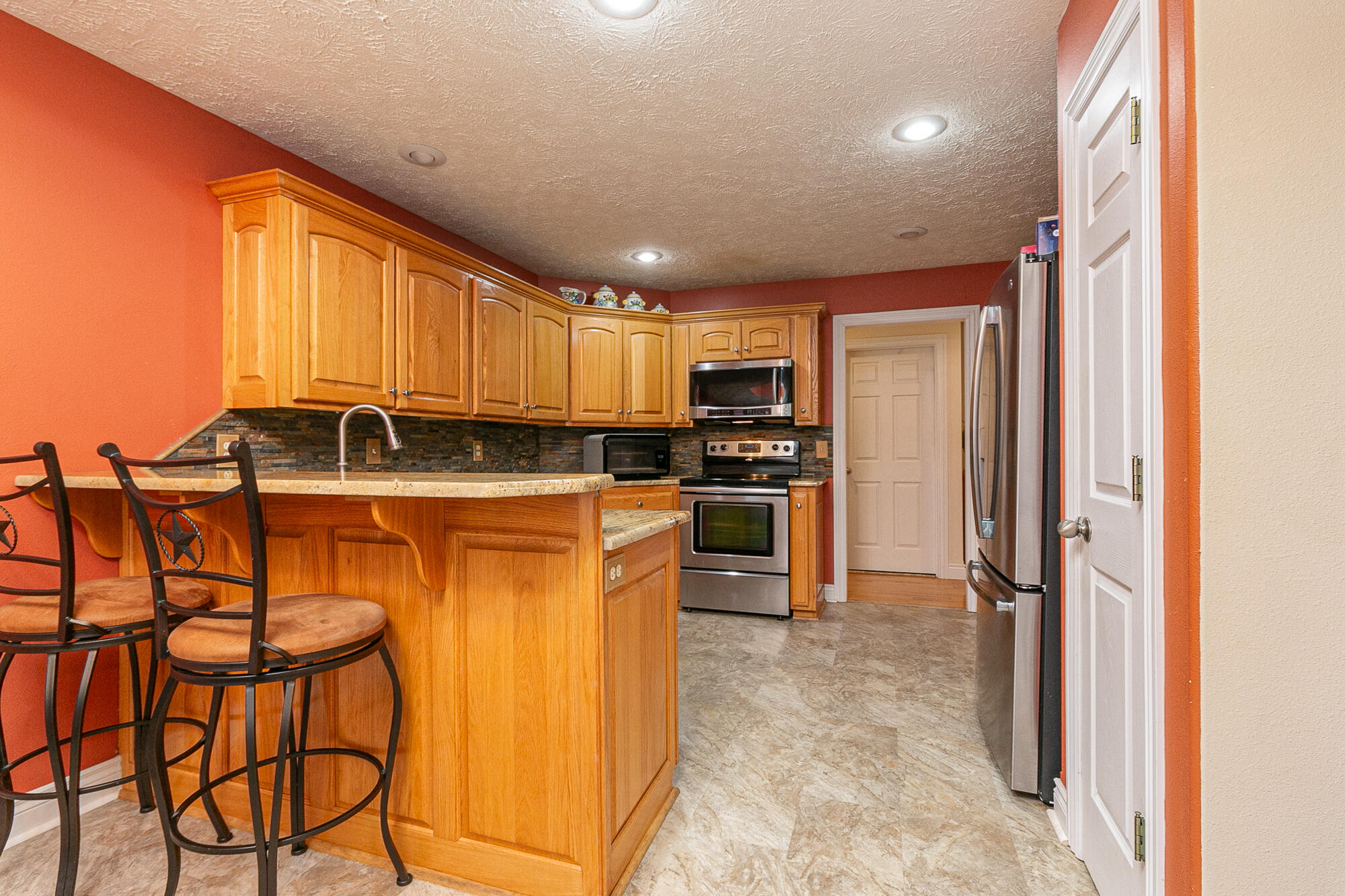 605 Meadowgate Drive Property Photo 11