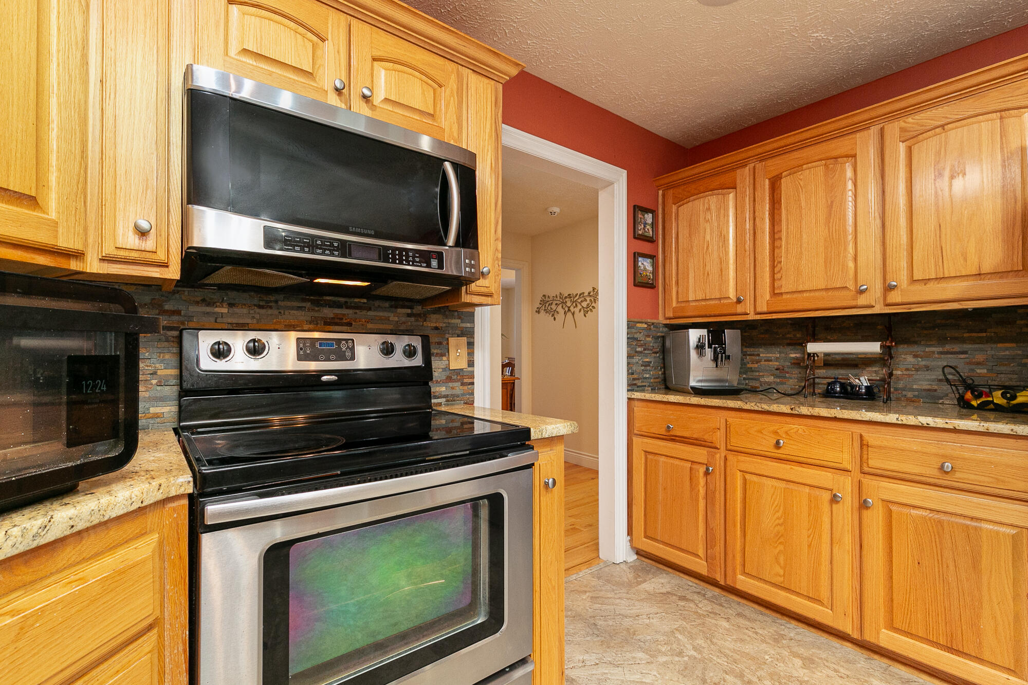 605 Meadowgate Drive Property Photo 13