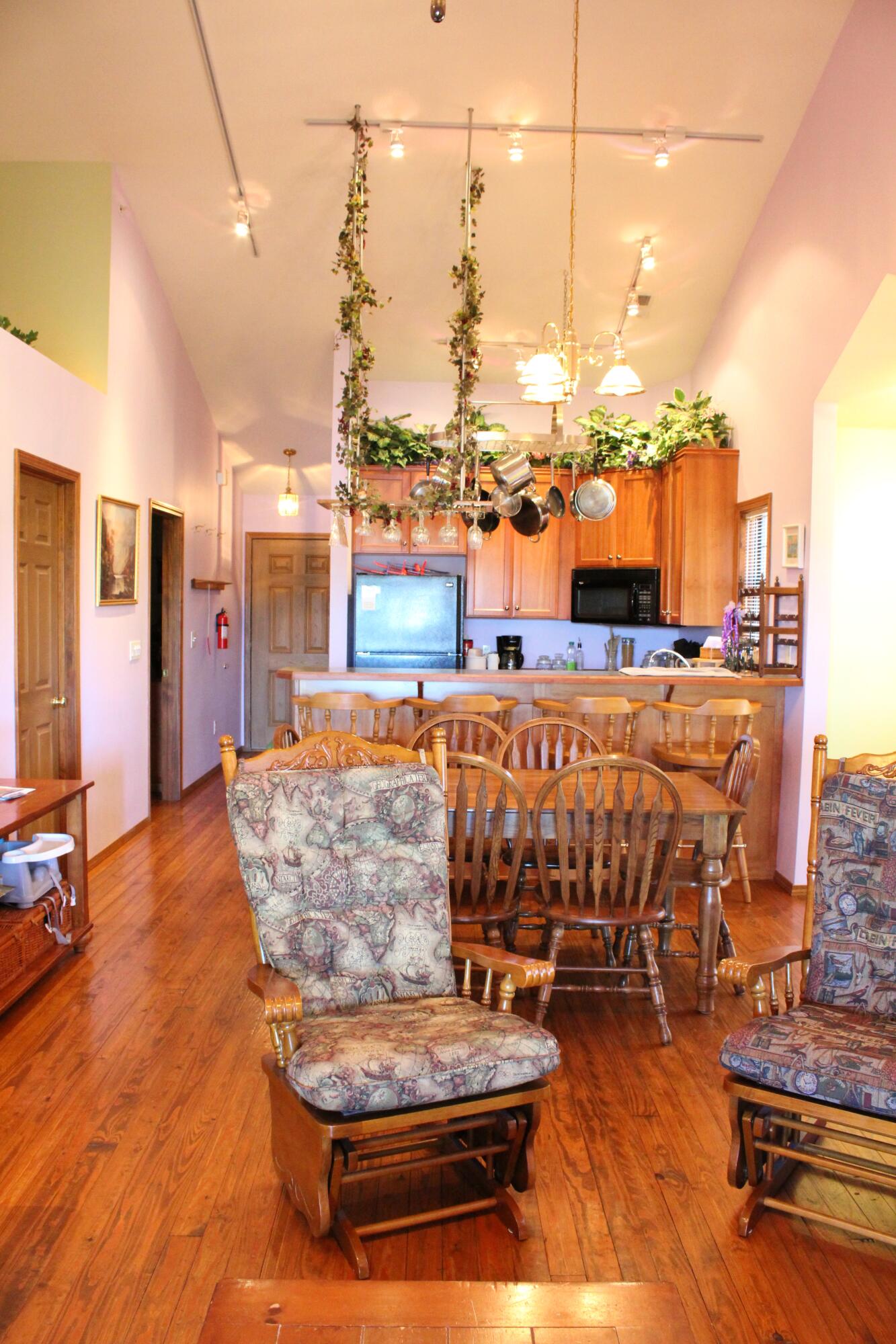 160 Village Trail Property Photo 11