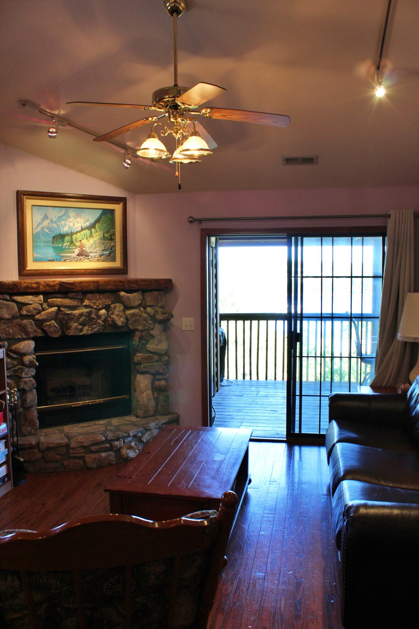 160 Village Trail Property Photo 12