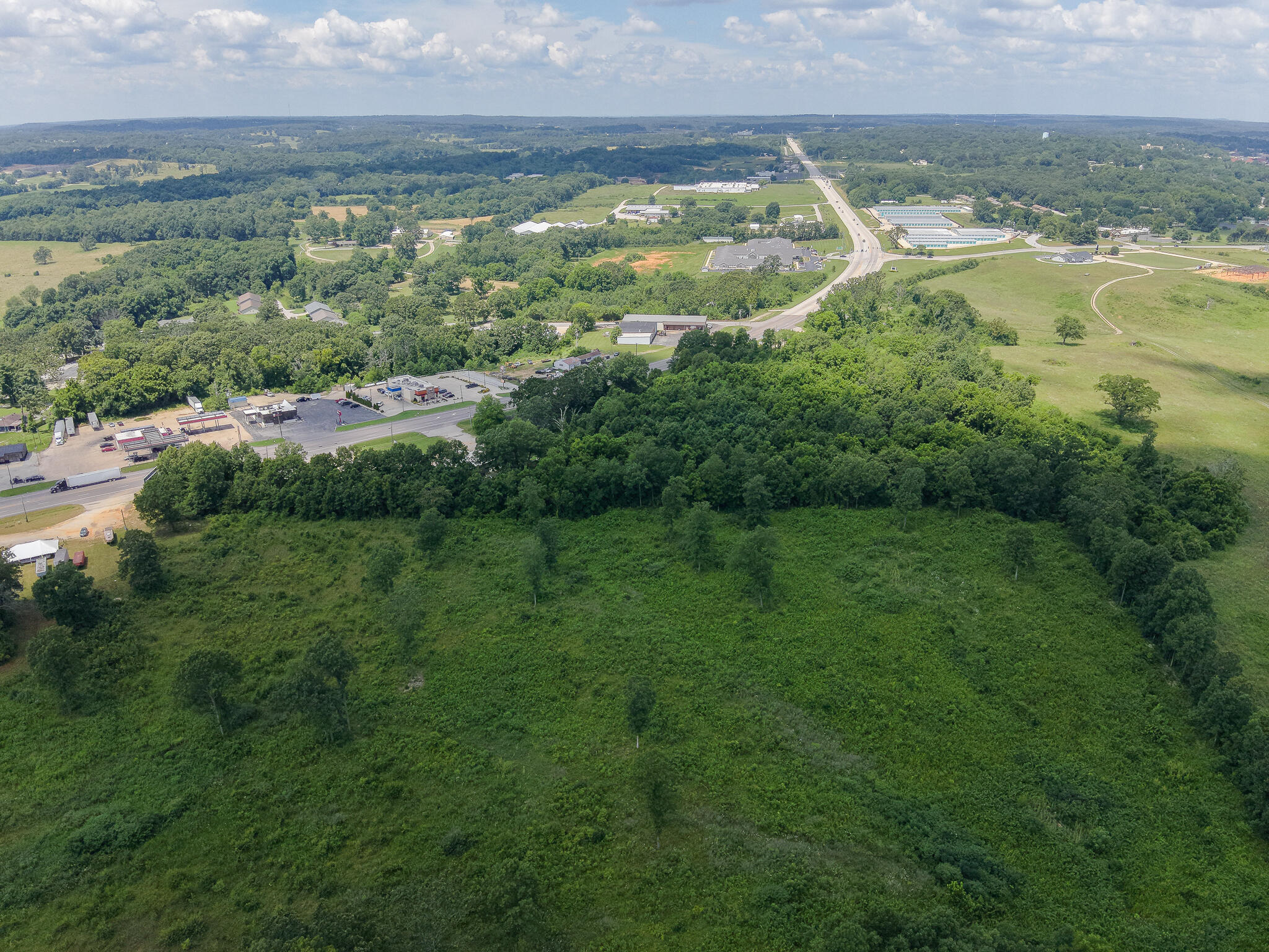 1604 South Us Highway 63 Property Photo 4