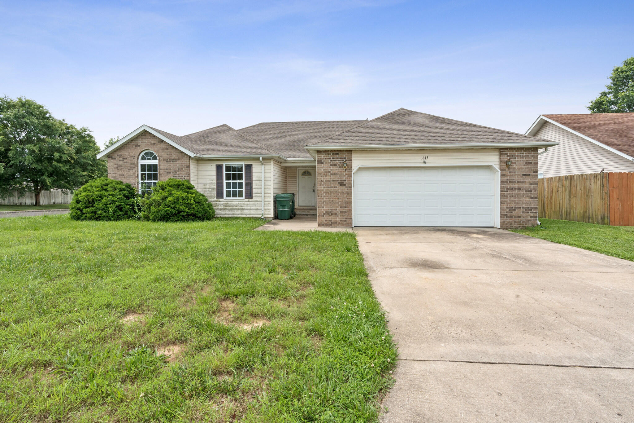 1113 Woodland Ridge Drive Property Photo 1
