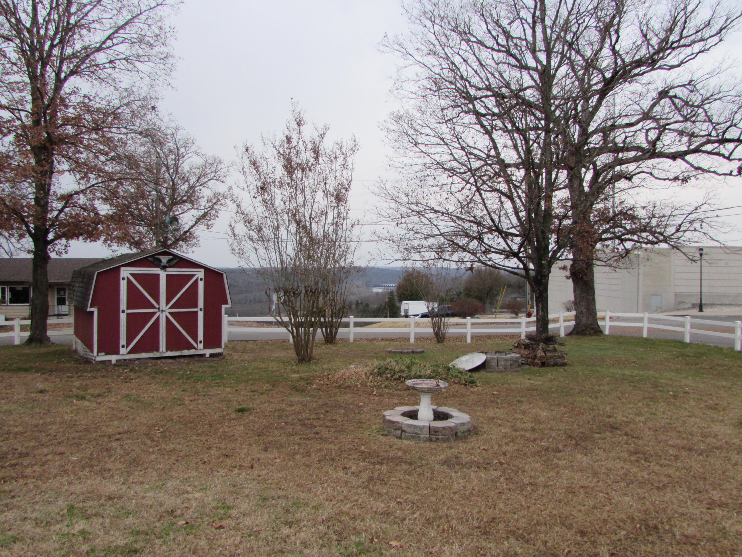 118 Allaman Ave Property Photo 23